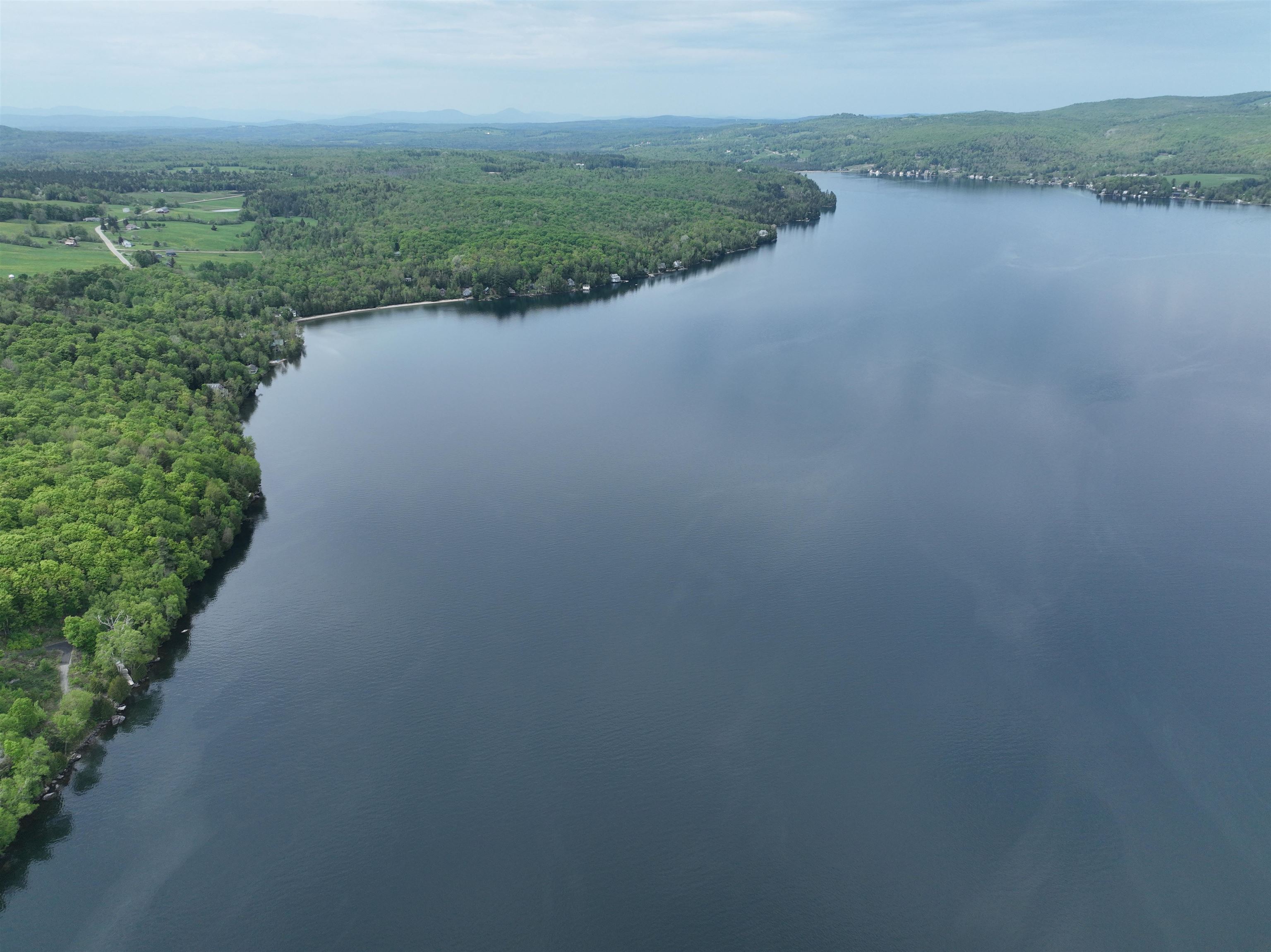 - Foliage Lane Property Photo 24