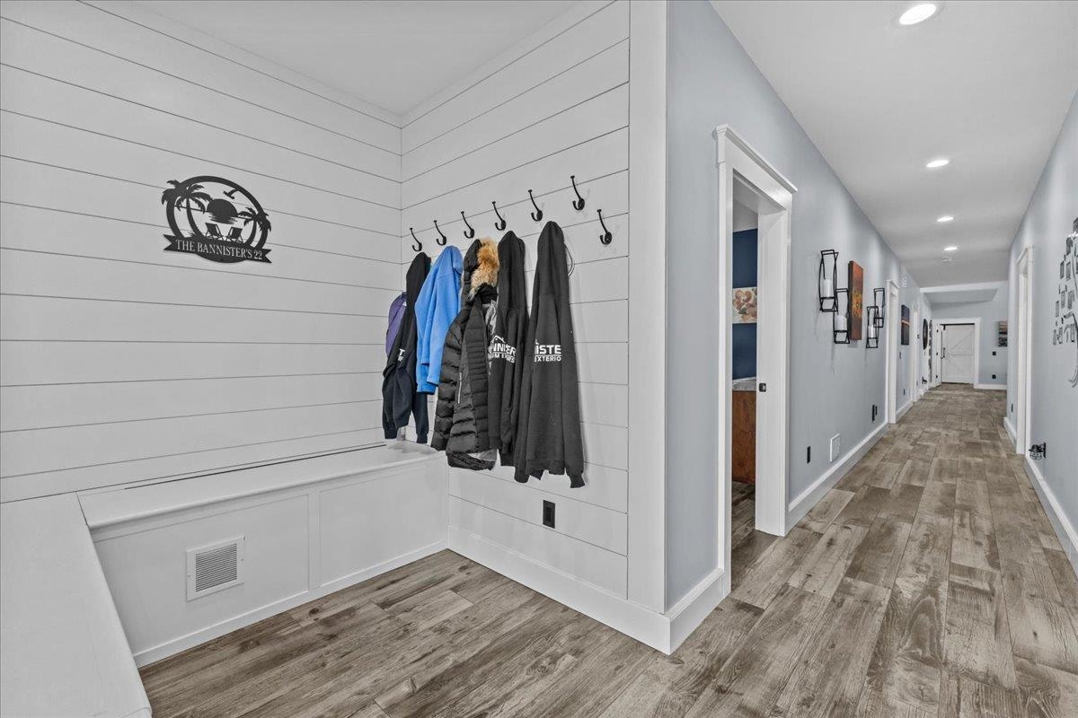 61 Lakewood Drive Property Photo 11