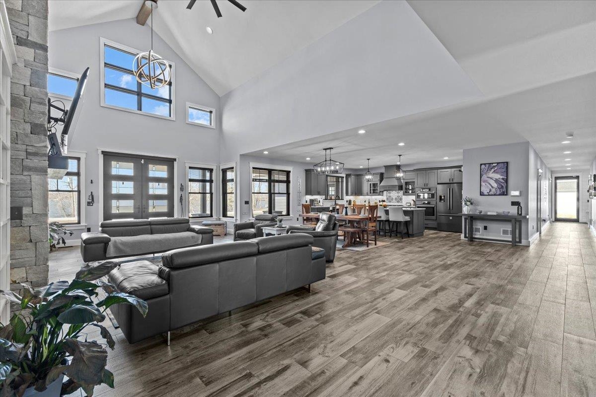 61 Lakewood Drive Property Photo 14