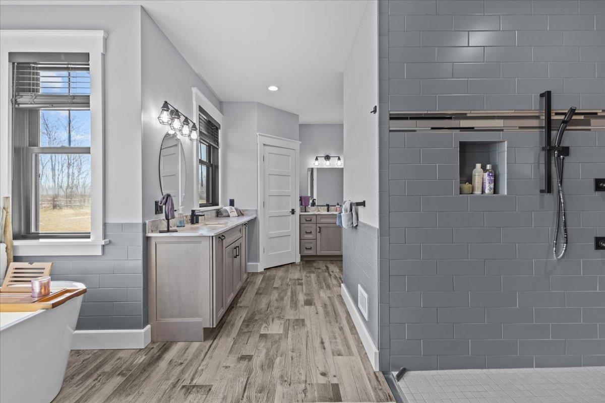 61 Lakewood Drive Property Photo 30