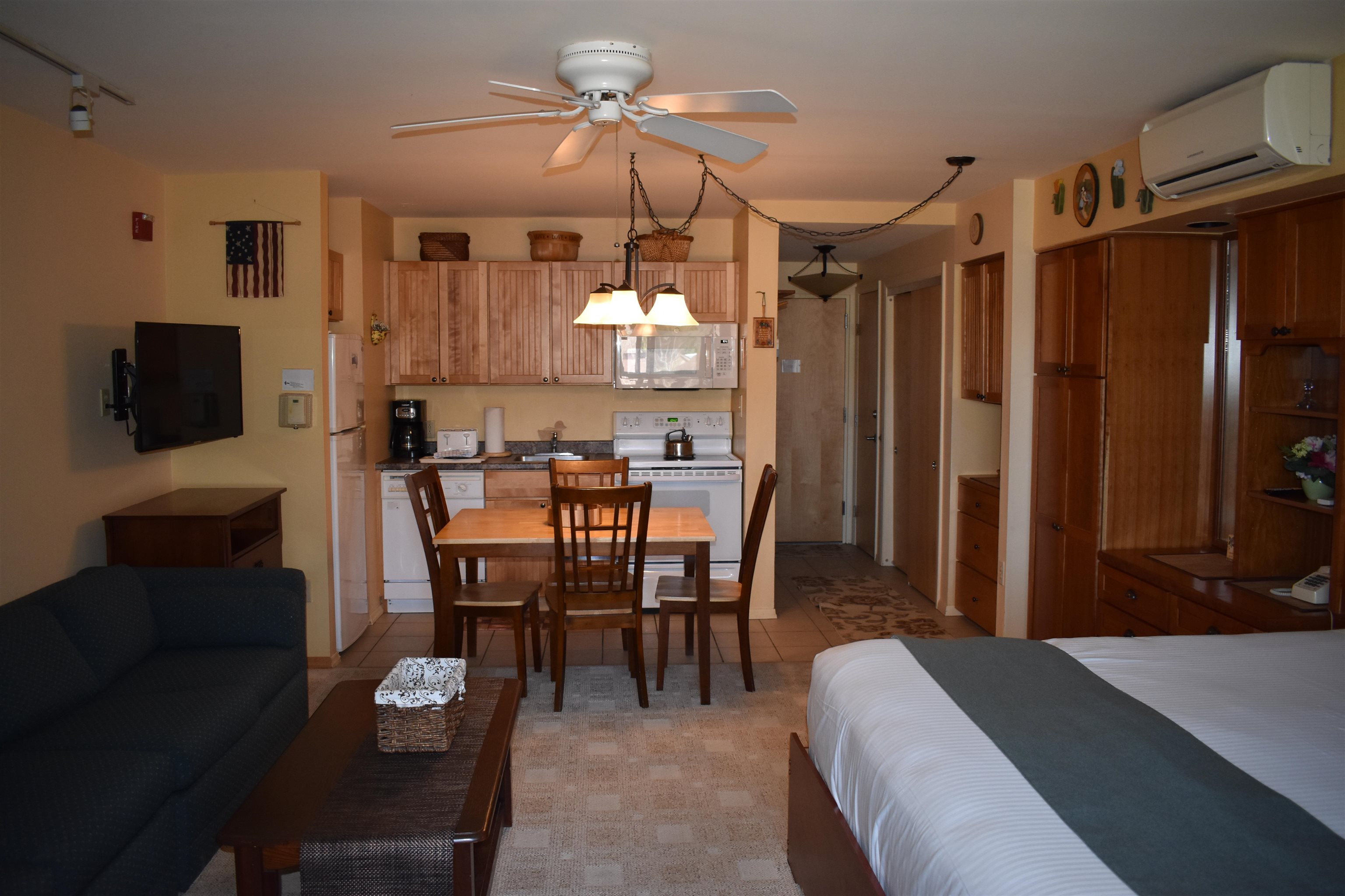 Liftside 10 At Smugglers Notch Resort Property Photo