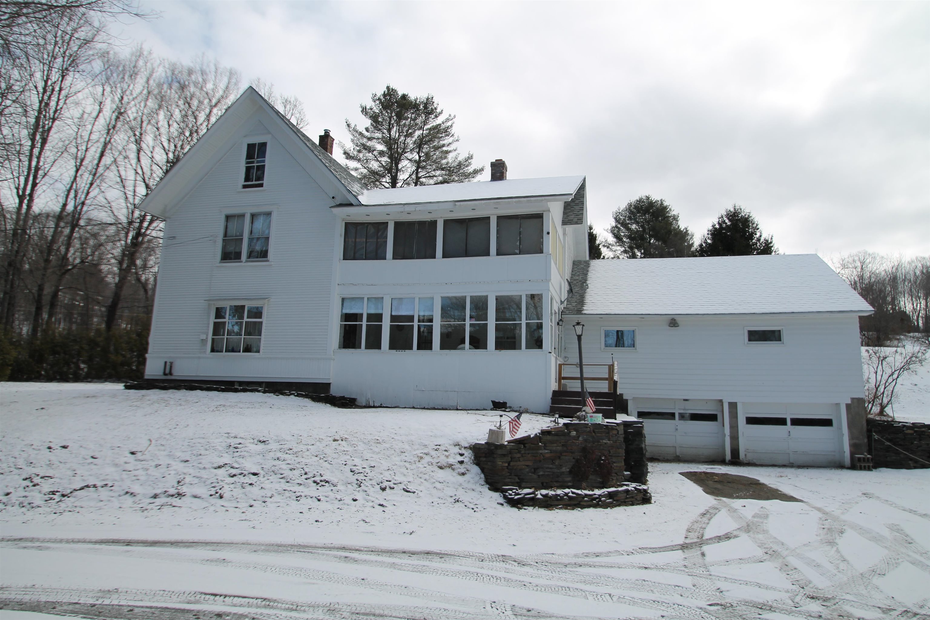 104 Cabot Road Property Photo