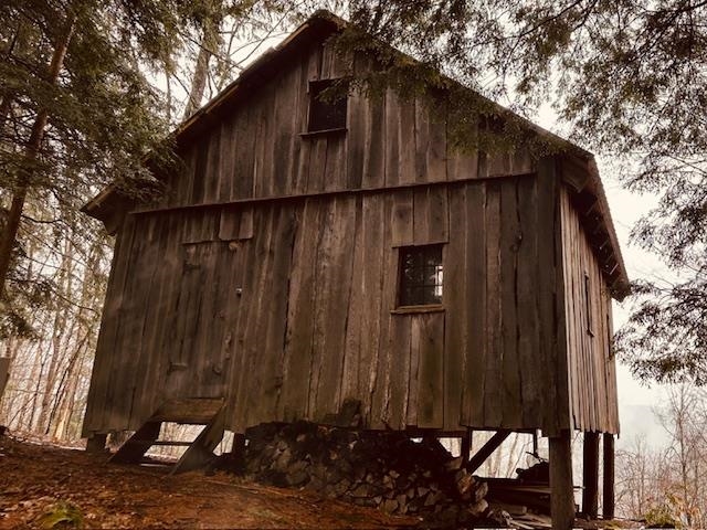 100 Stagecoach Road Property Photo 8