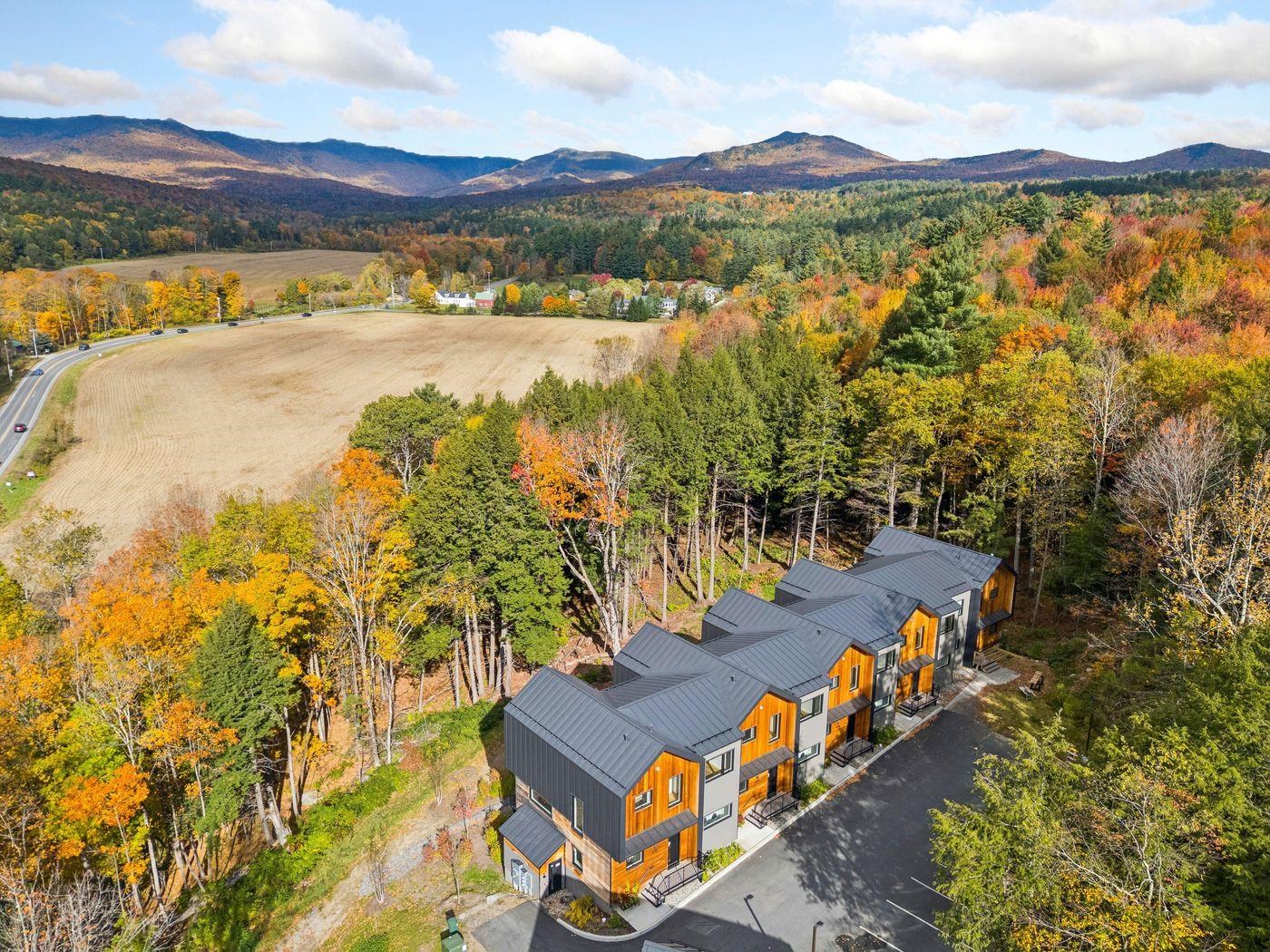 87a Slate Hill Road Property Photo 2