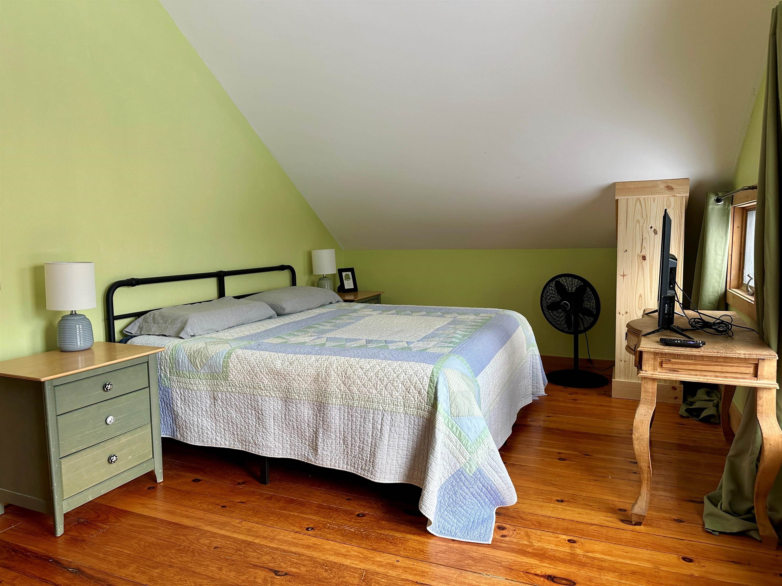 89 Field Way Property Photo 14