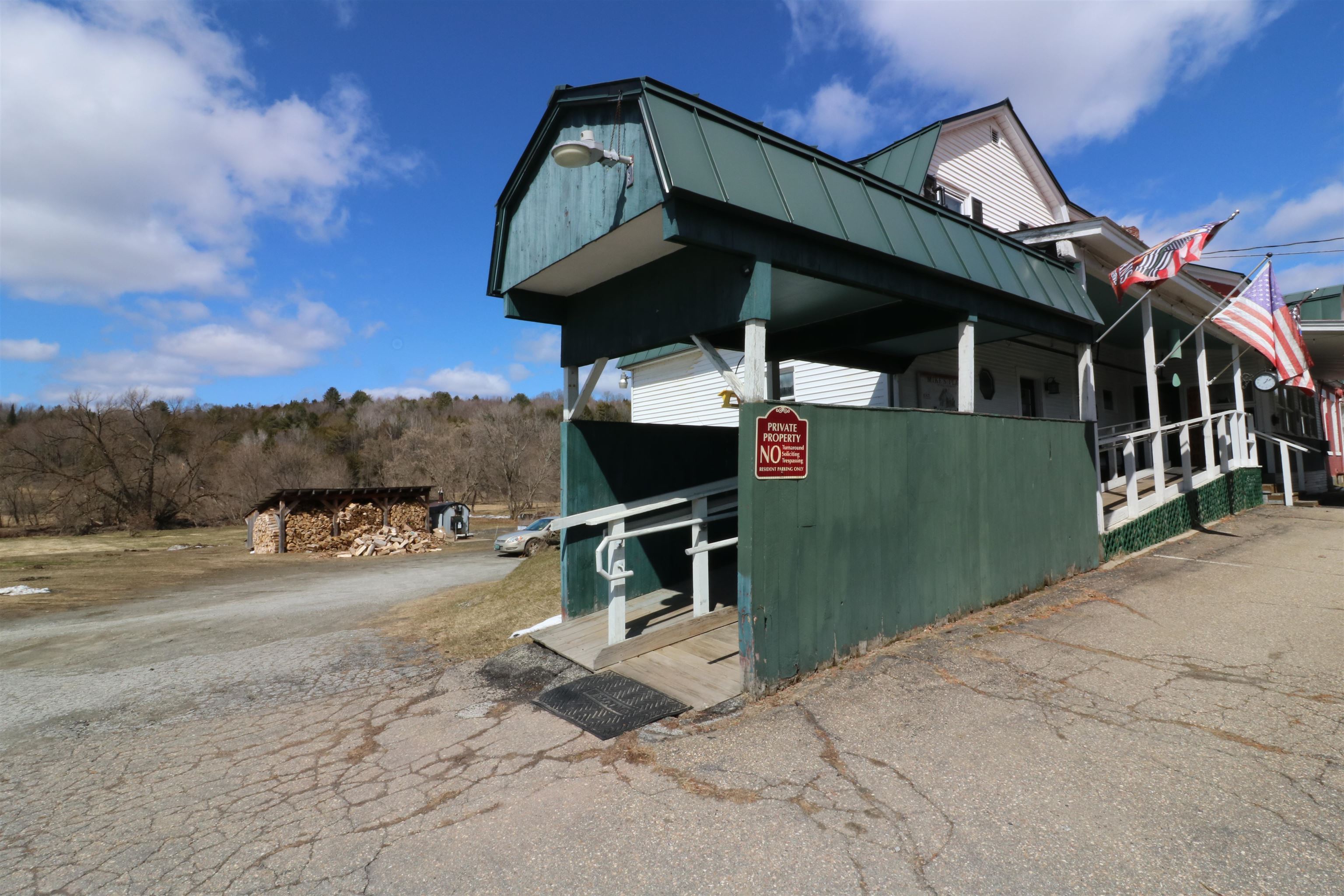 1079 S Barre Road Property Photo 27