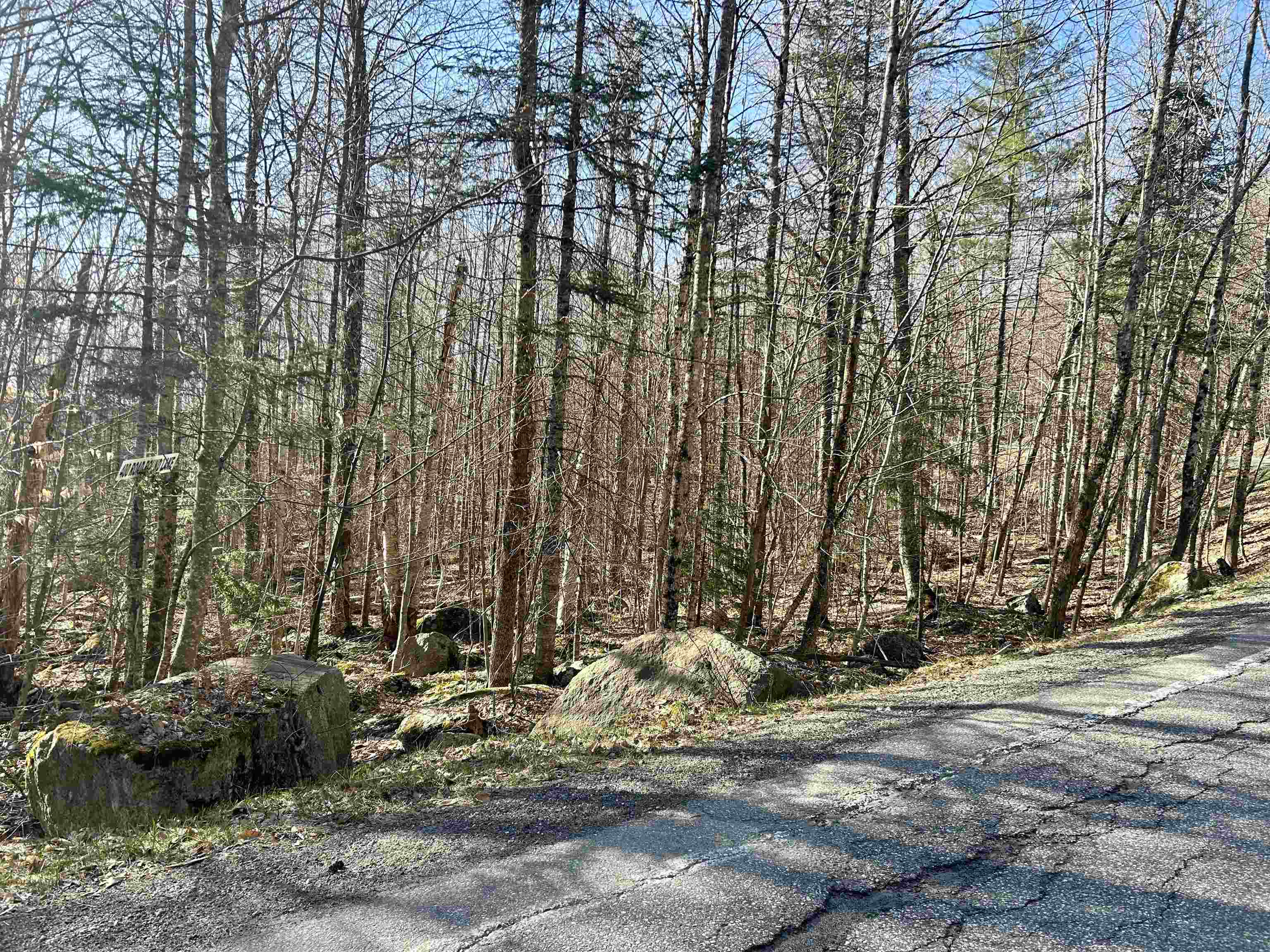 400 Road Round The Lake Property Photo