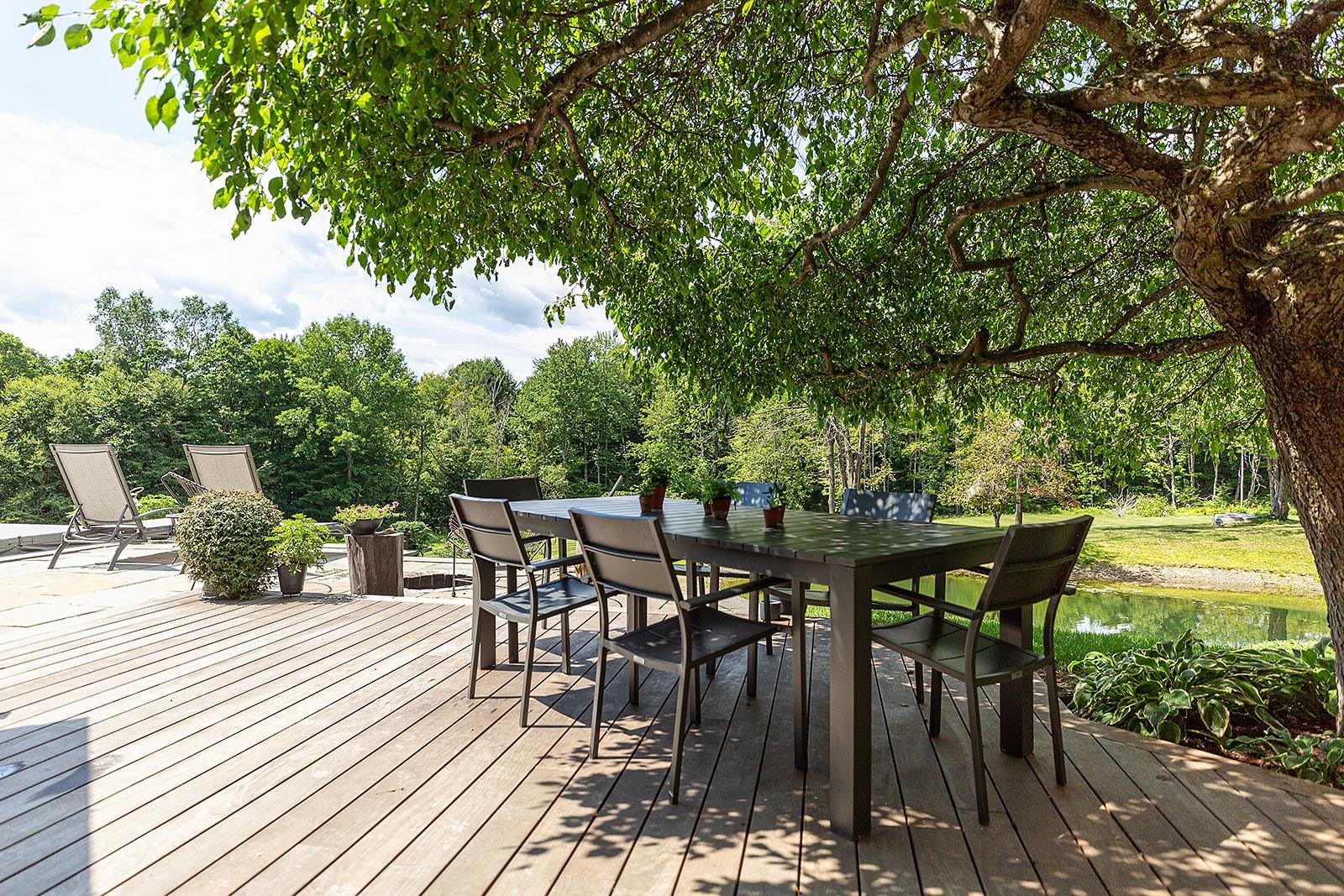 437 Lonesome Trail Property Photo 11