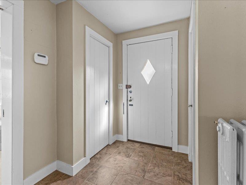 261 South Prospect Street Property Photo 7