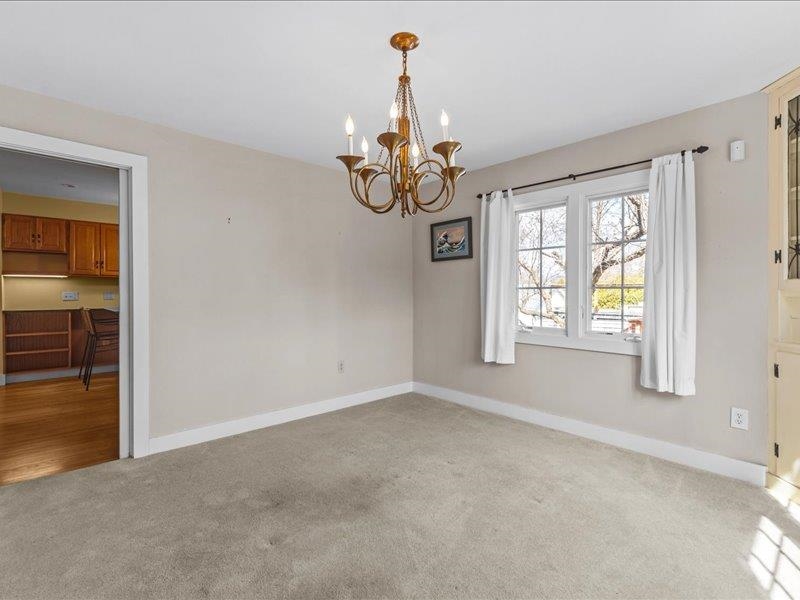 261 South Prospect Street Property Photo 12
