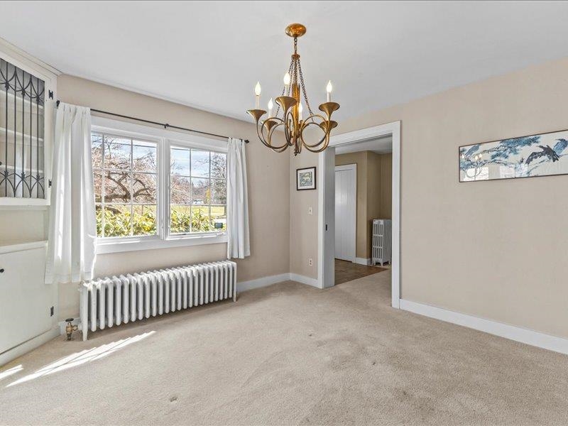 261 South Prospect Street Property Photo 13