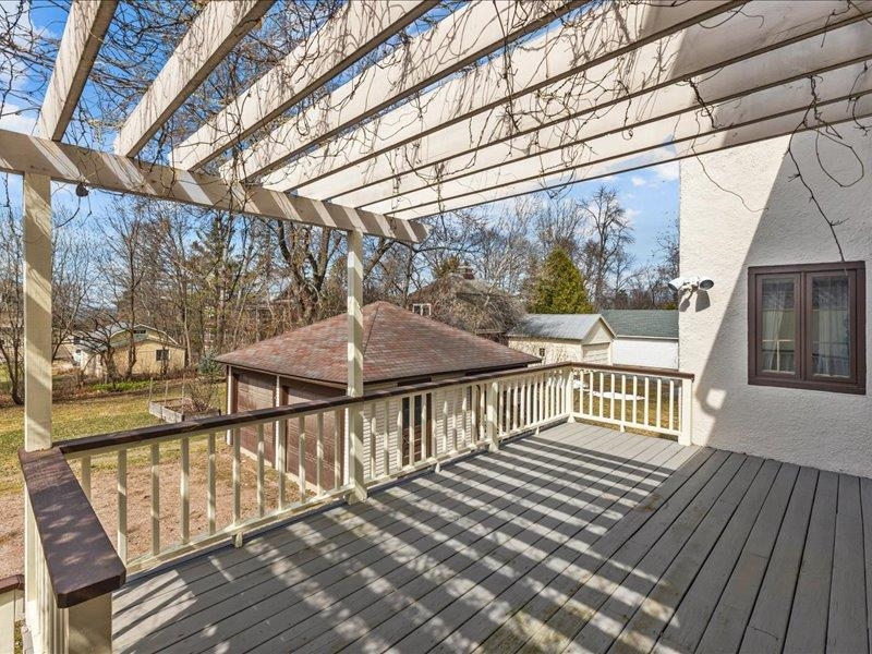 261 South Prospect Street Property Photo 33