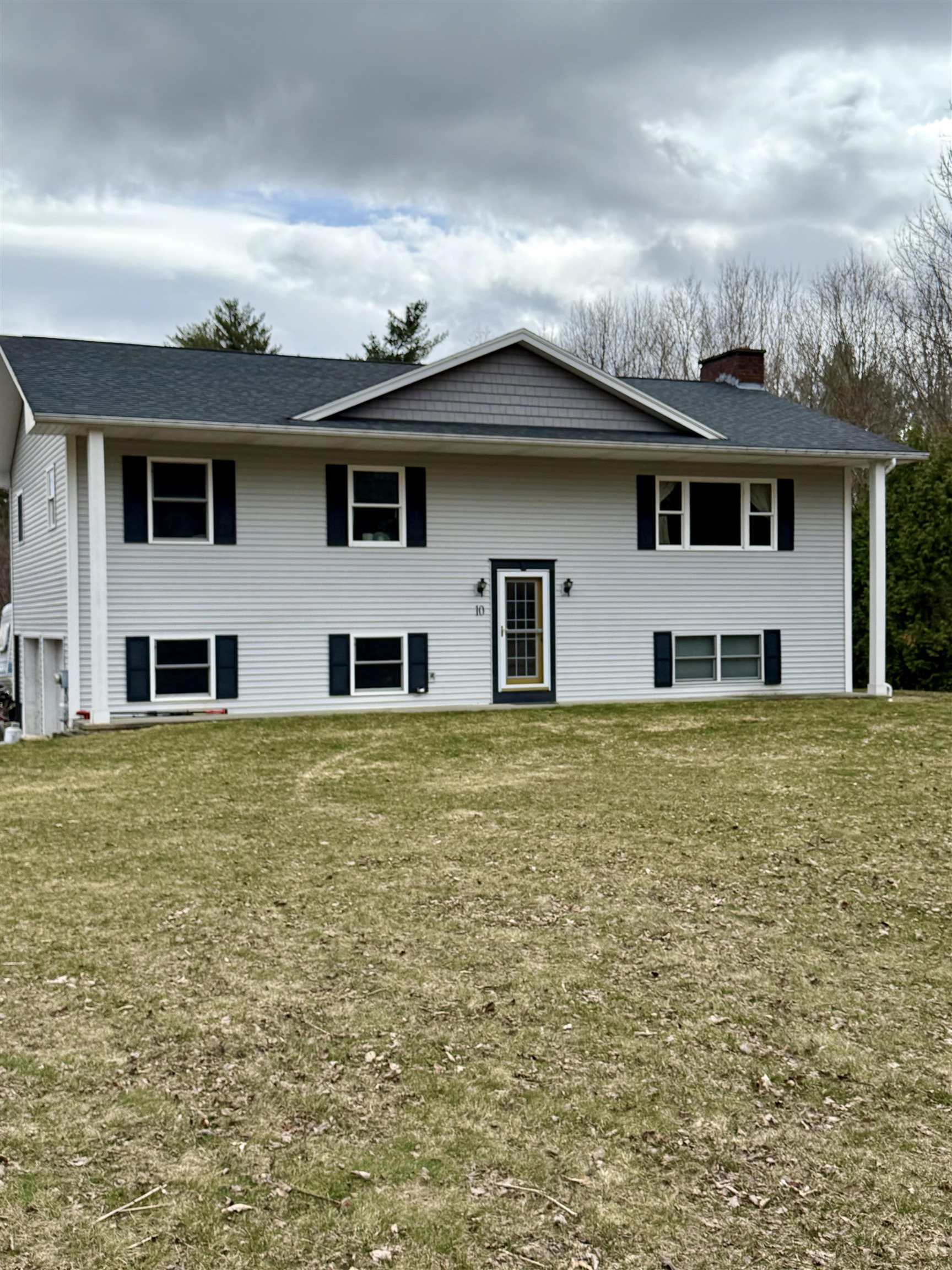 10 Ethan Allen Highway Property Photo