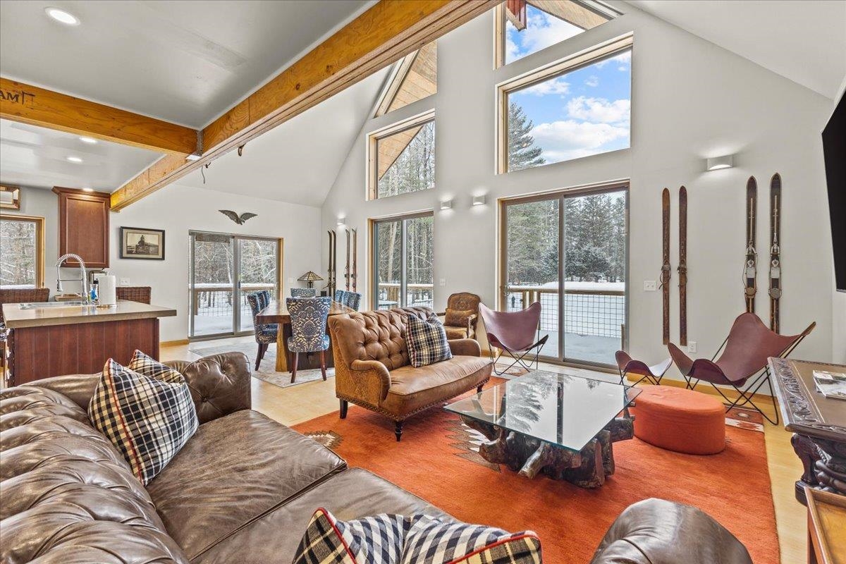 4527 Mountain Road Property Photo 2