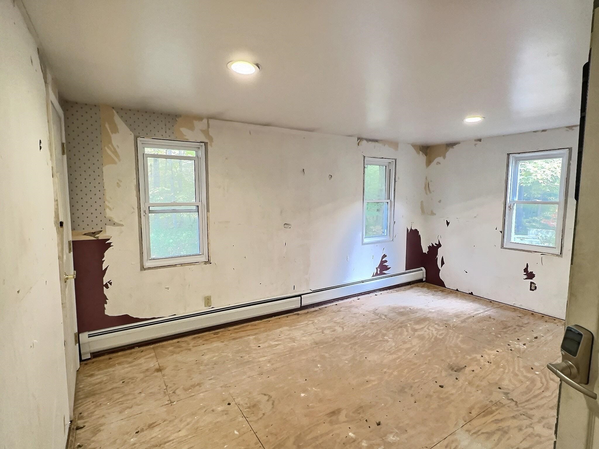 1290 North Road Property Photo 9