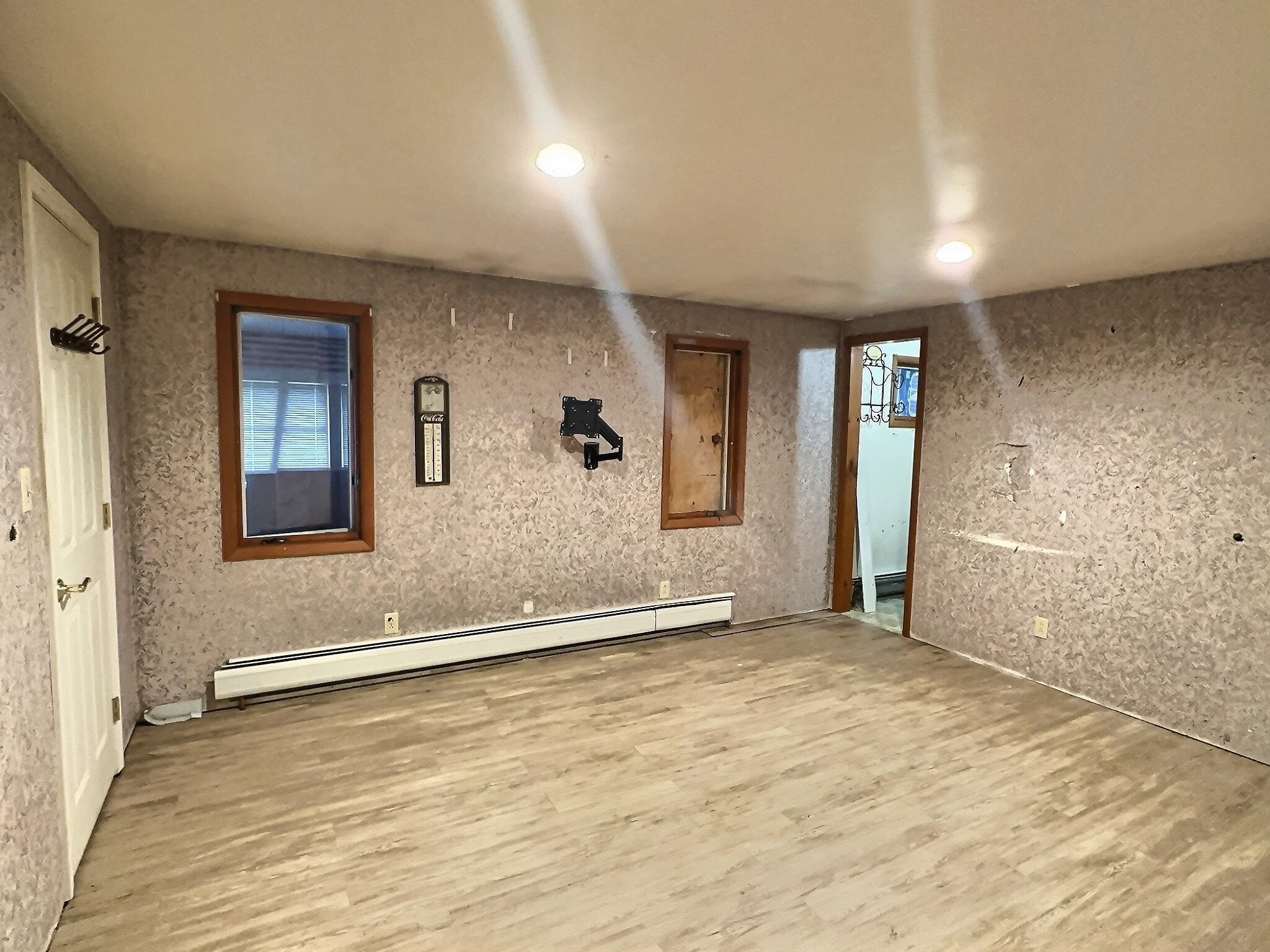 1290 North Road Property Photo 11