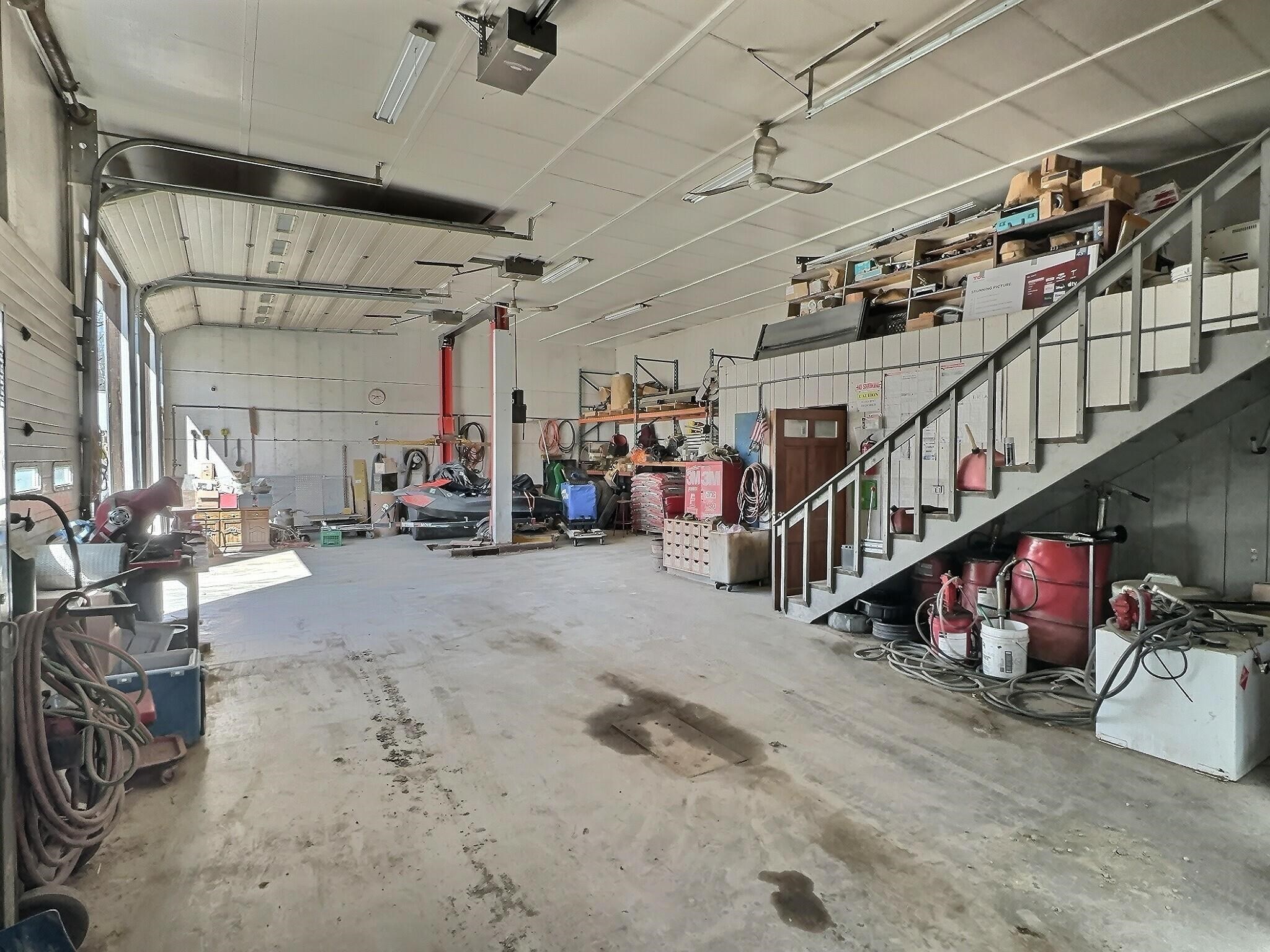 1290 North Road Property Photo 17