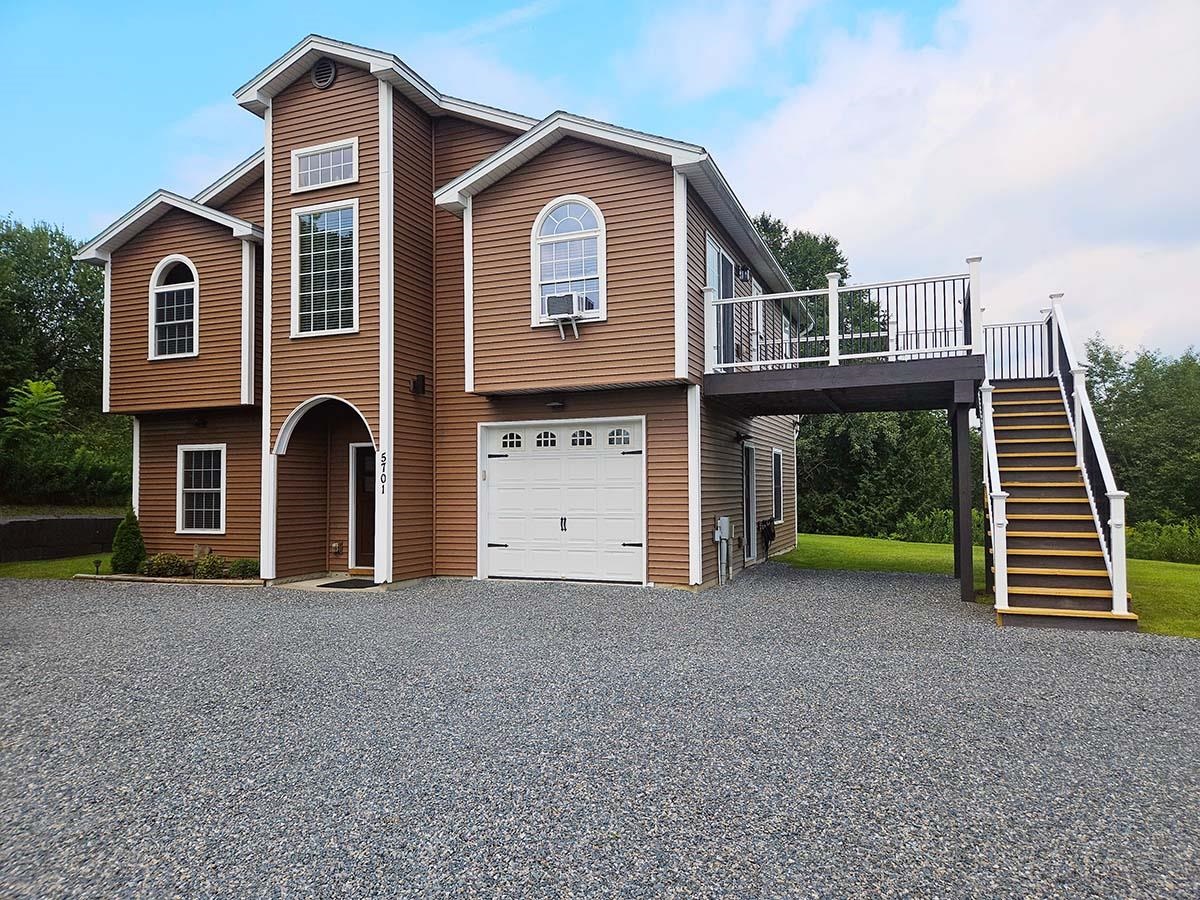 5701 West Berkshire Road Property Photo