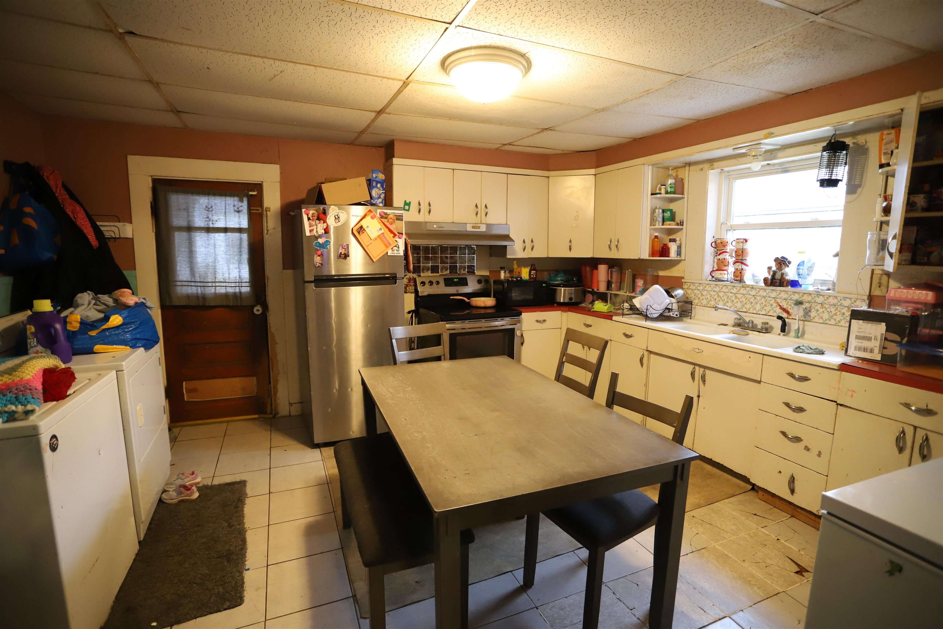 14 Fairview Street Property Photo 3