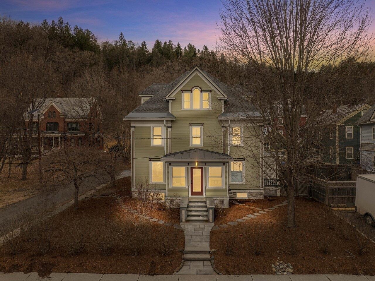 16 Summer Street Property Photo