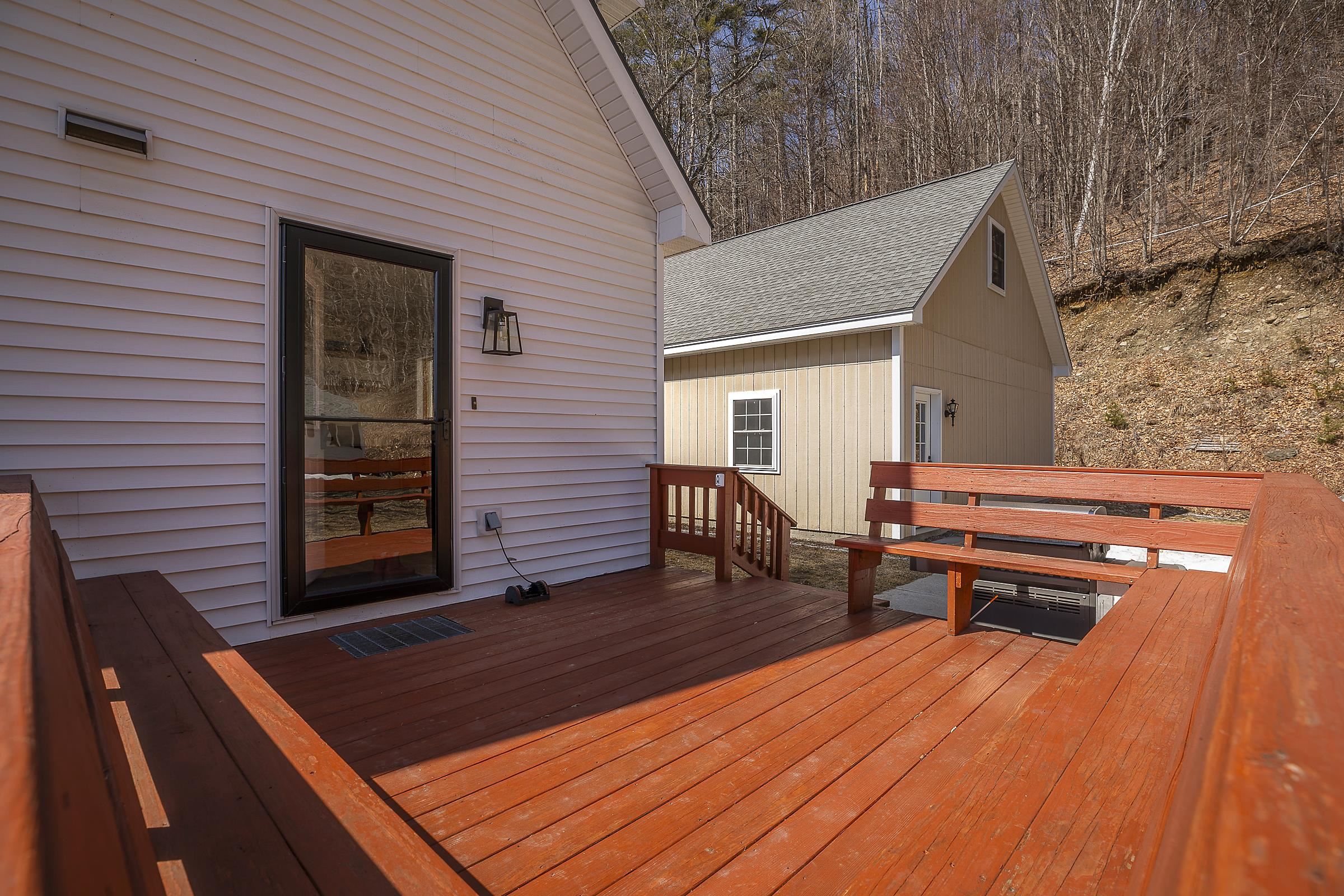 9 Deeplawn Court Property Photo 6