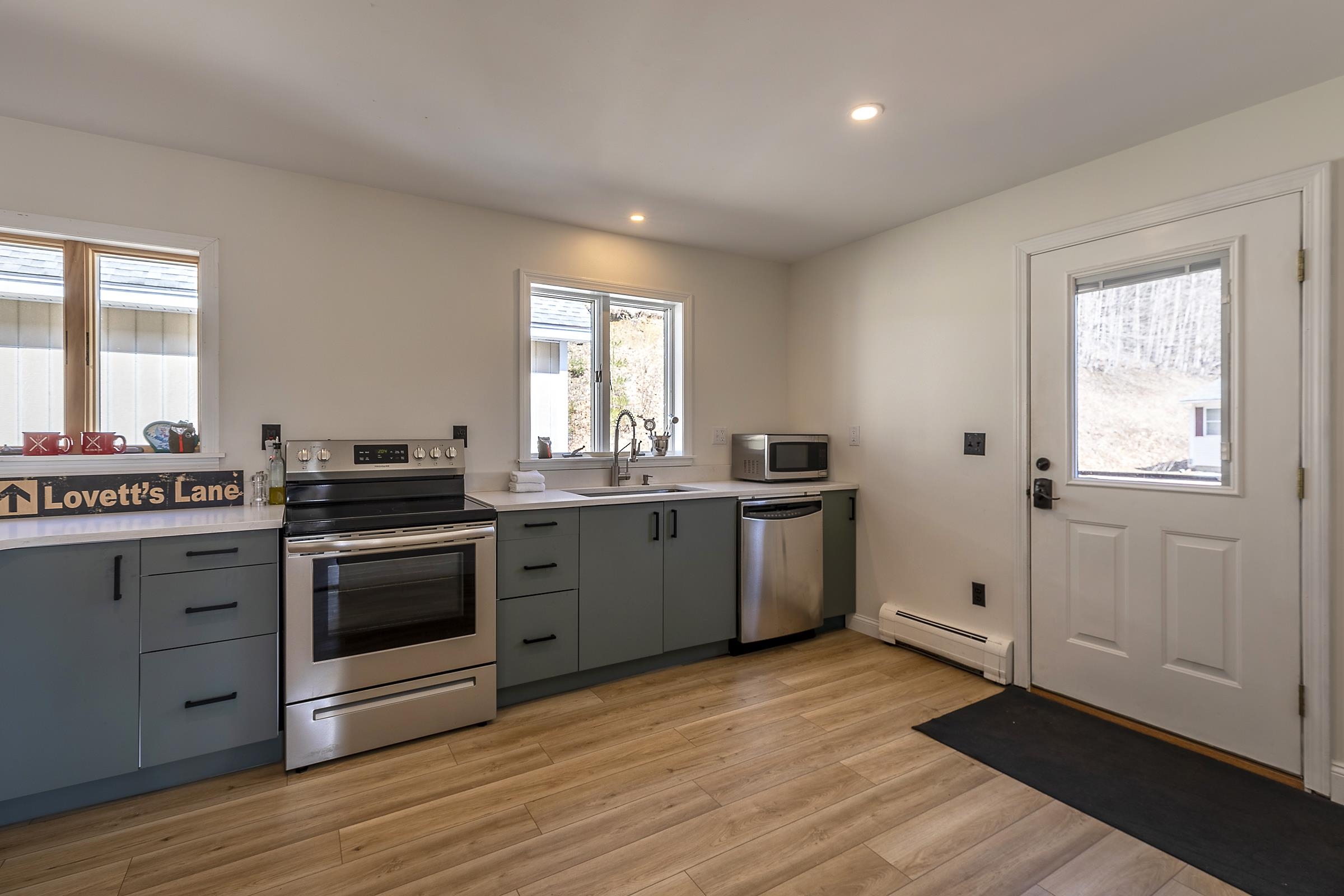 9 Deeplawn Court Property Photo 7