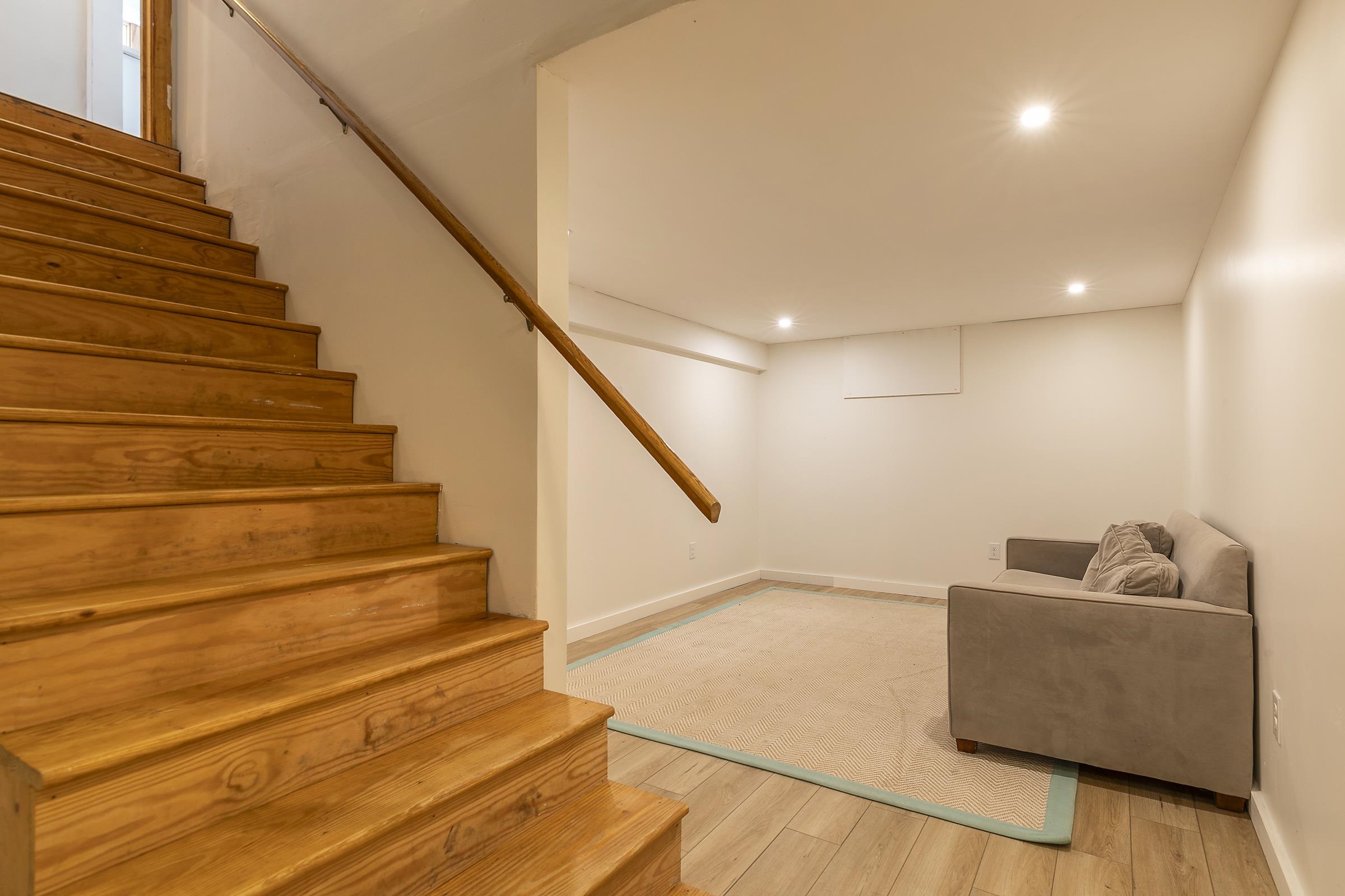 9 Deeplawn Court Property Photo 31