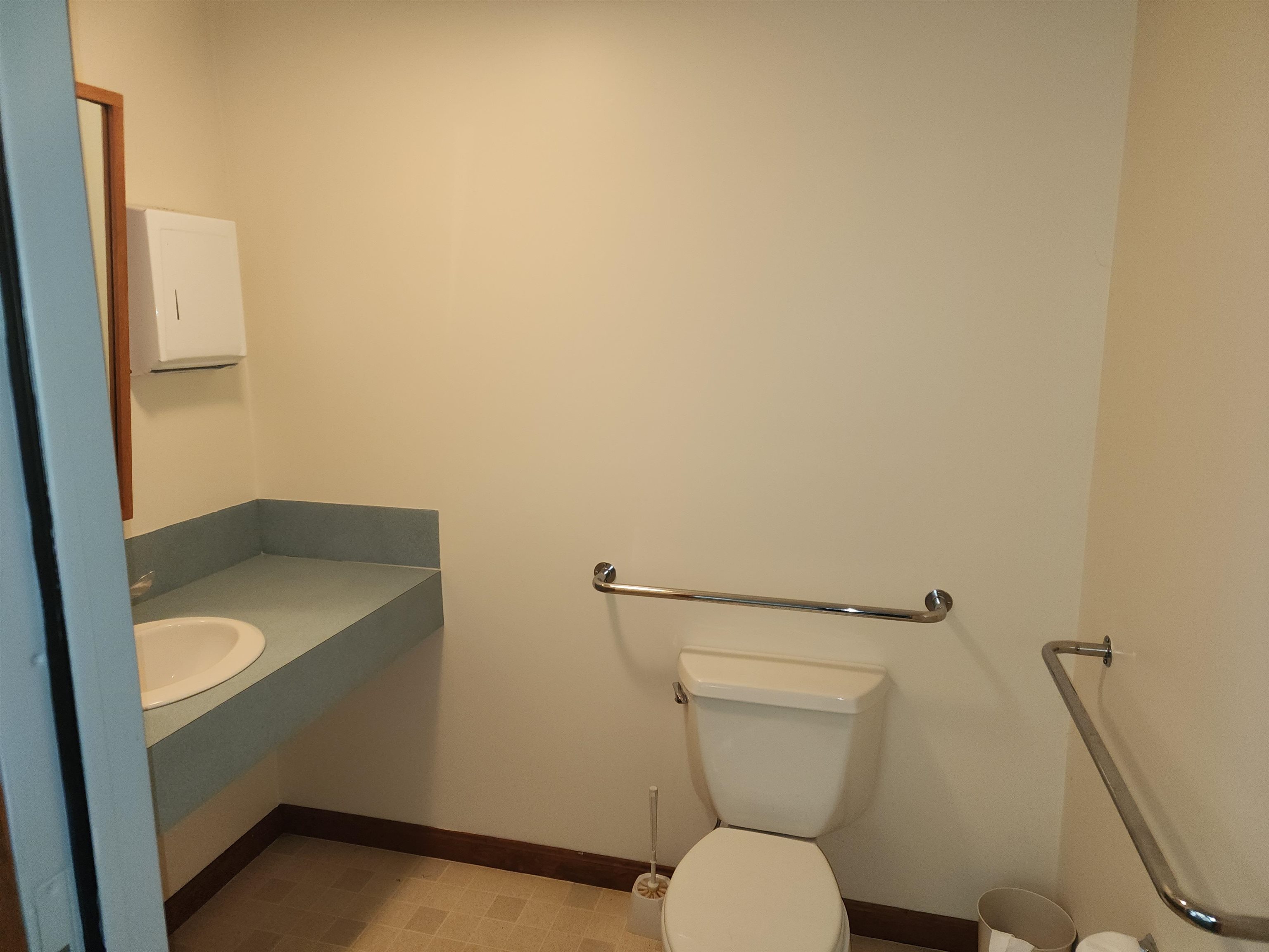 61 Depot Street Property Photo 11