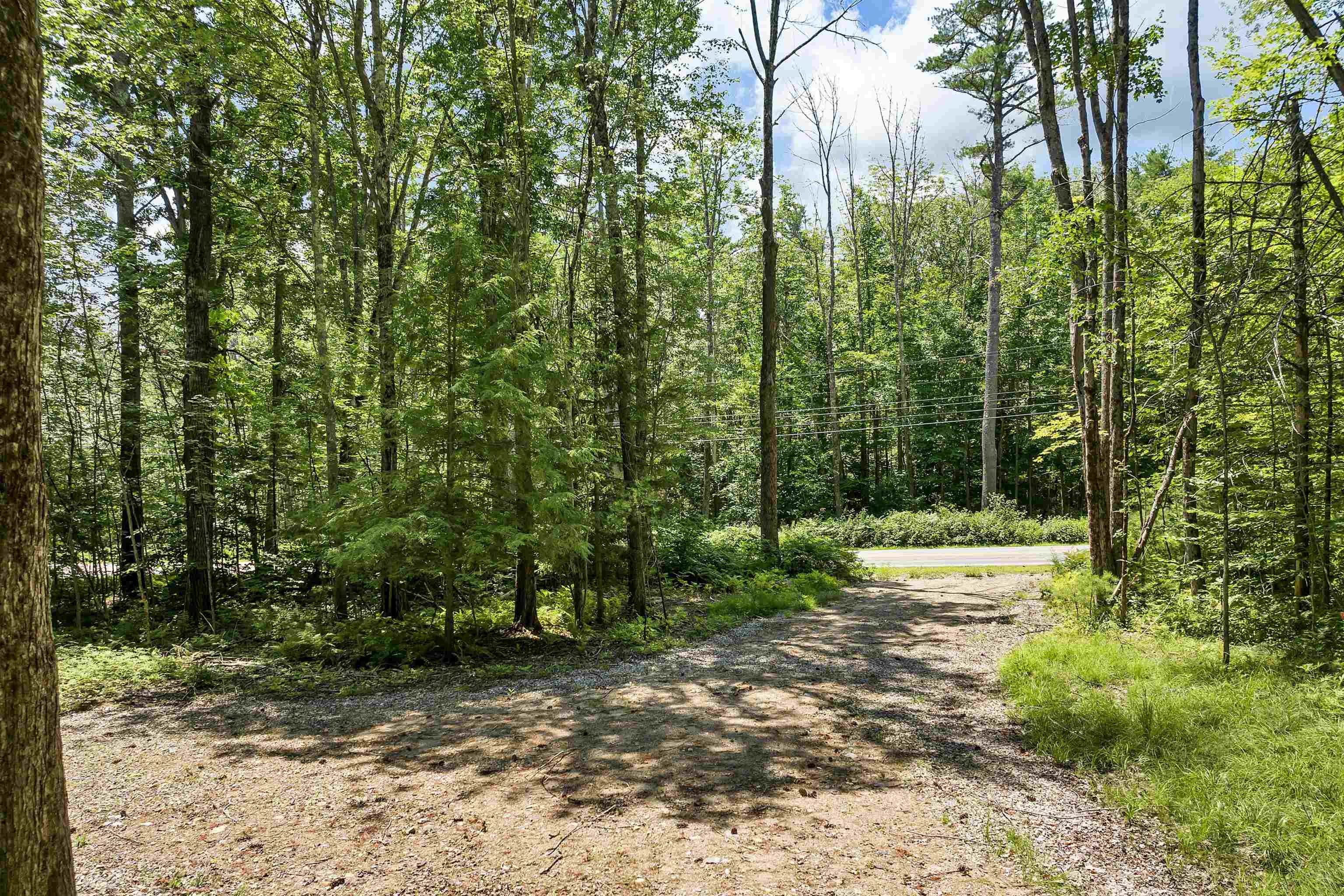 527 Governor Wentworth Highway Property Photo 2