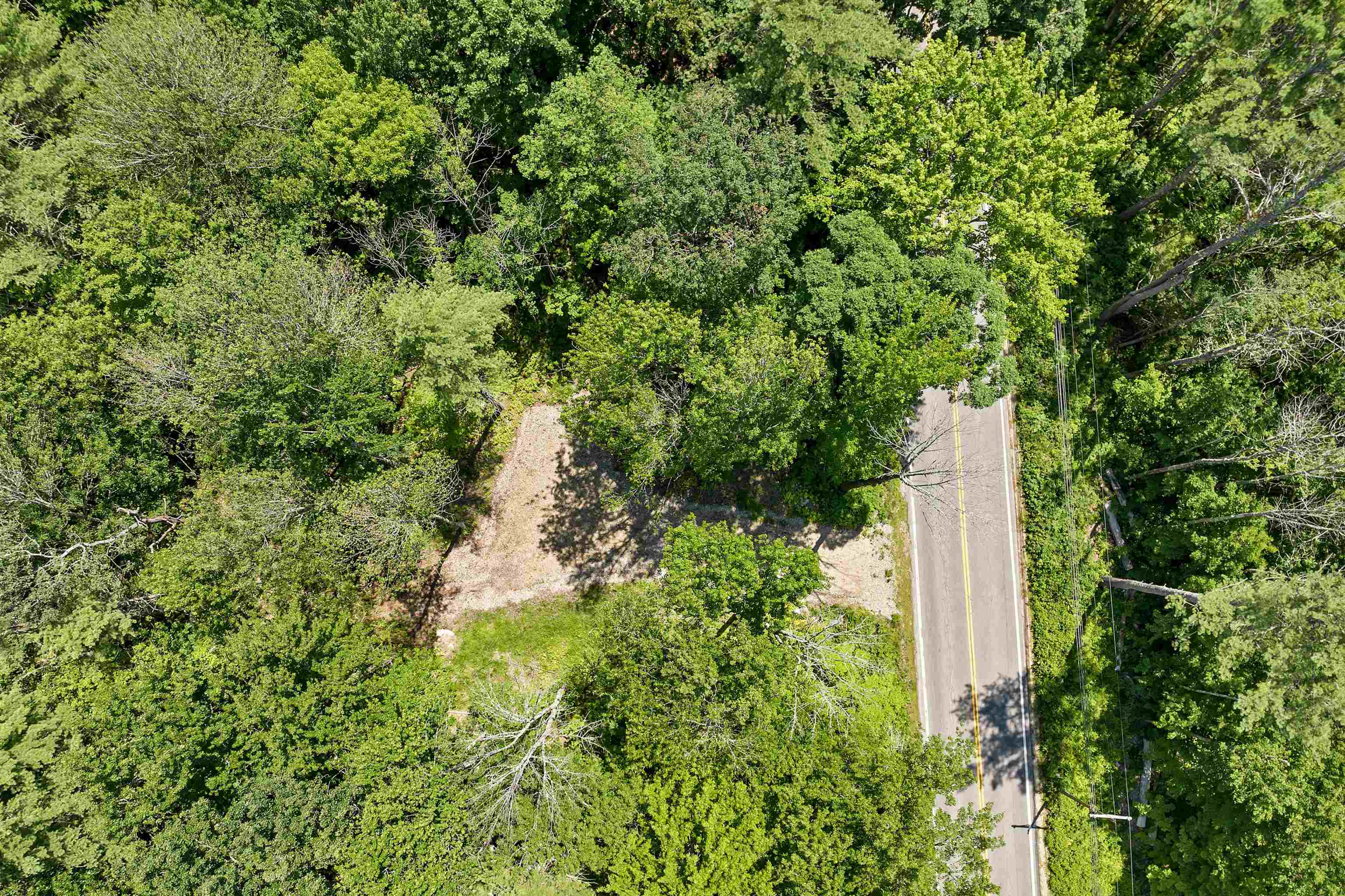 527 Governor Wentworth Highway Property Photo 4