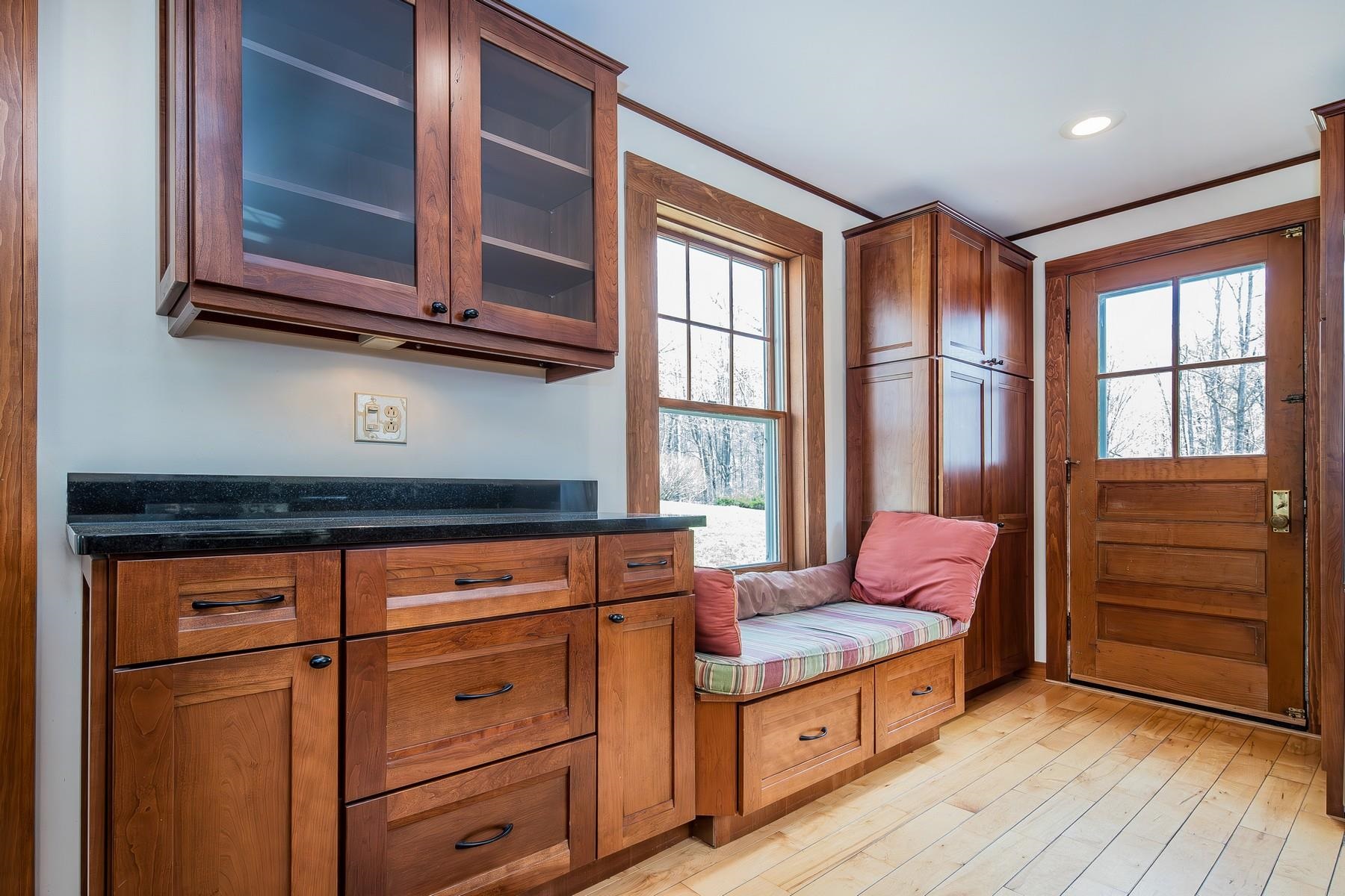 1091 Oxbow Road Property Photo 6
