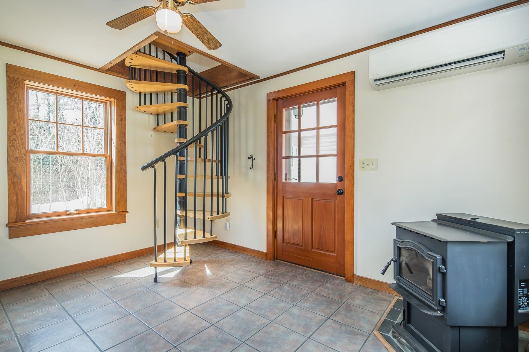 1091 Oxbow Road Property Photo 10