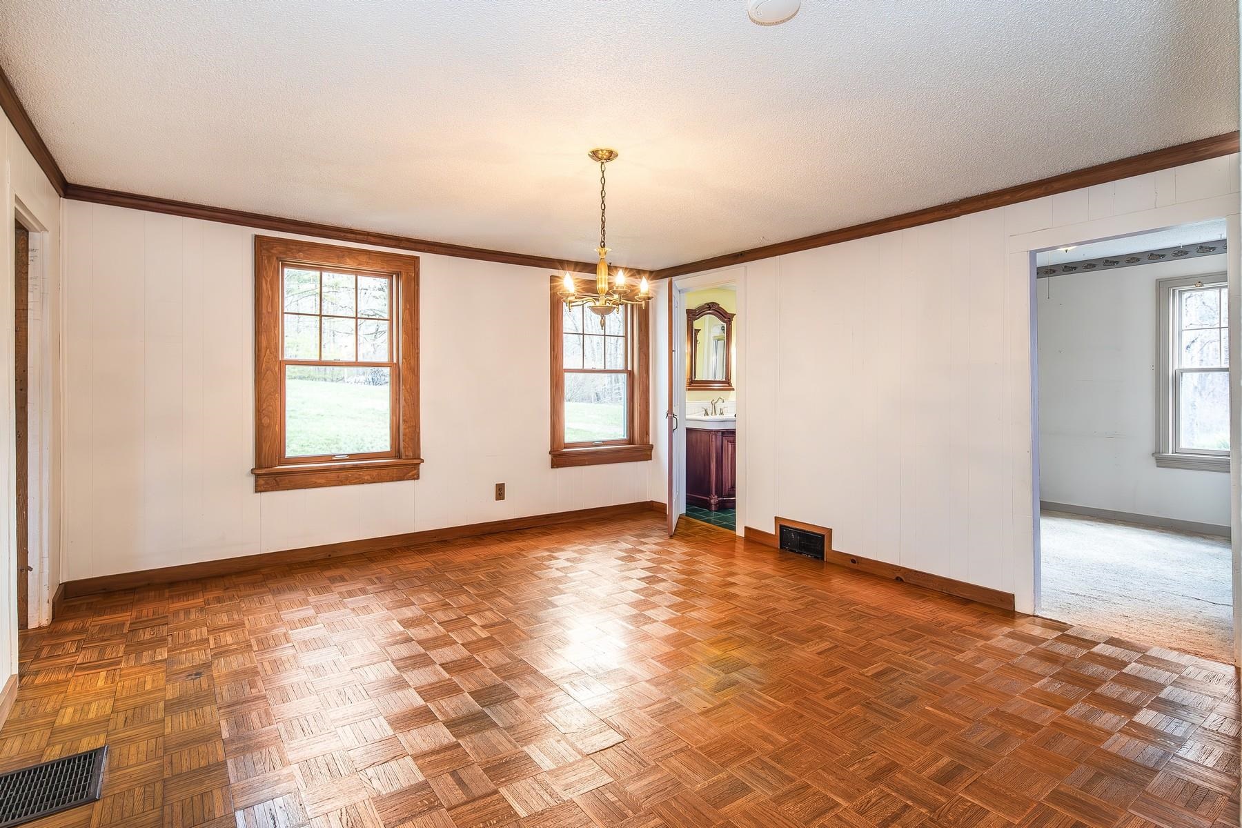 1091 Oxbow Road Property Photo 15