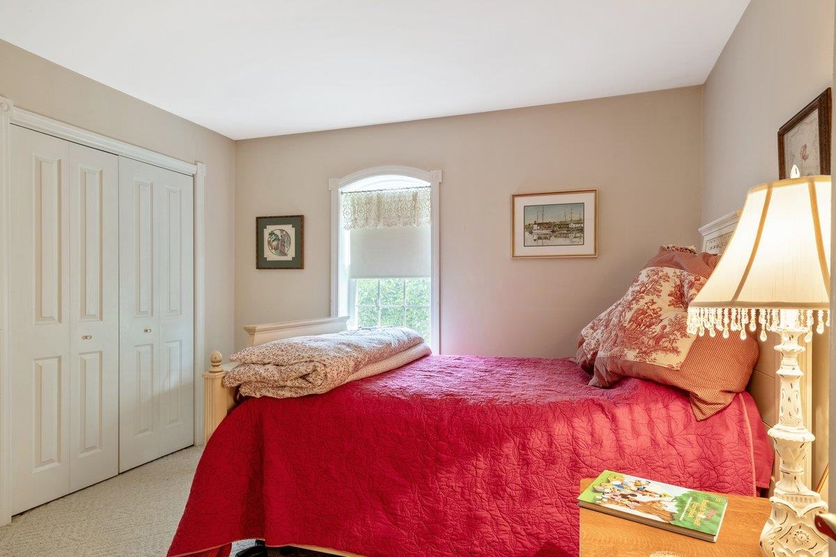 16 Mott South Street Property Photo 17