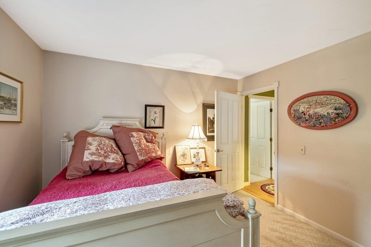 16 Mott South Street Property Photo 18