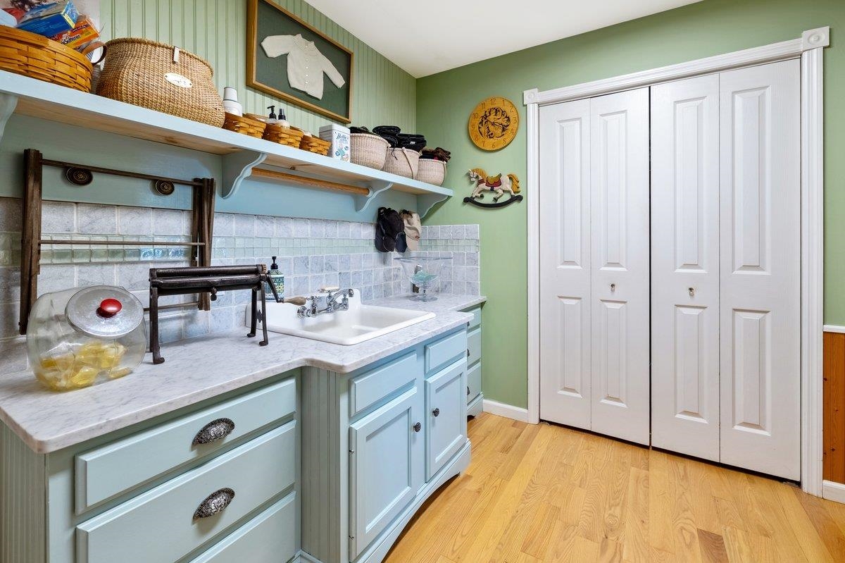 16 Mott South Street Property Photo 39