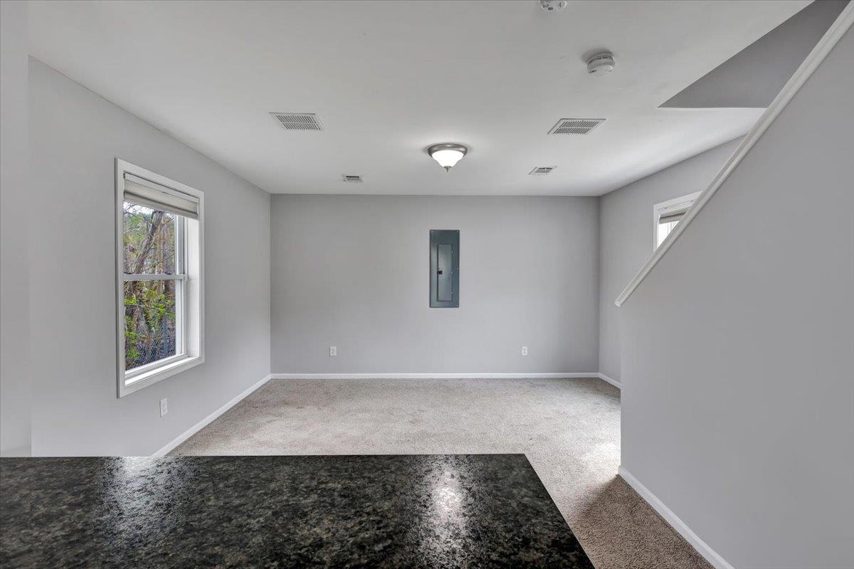 126 O'hear Court Property Photo 8