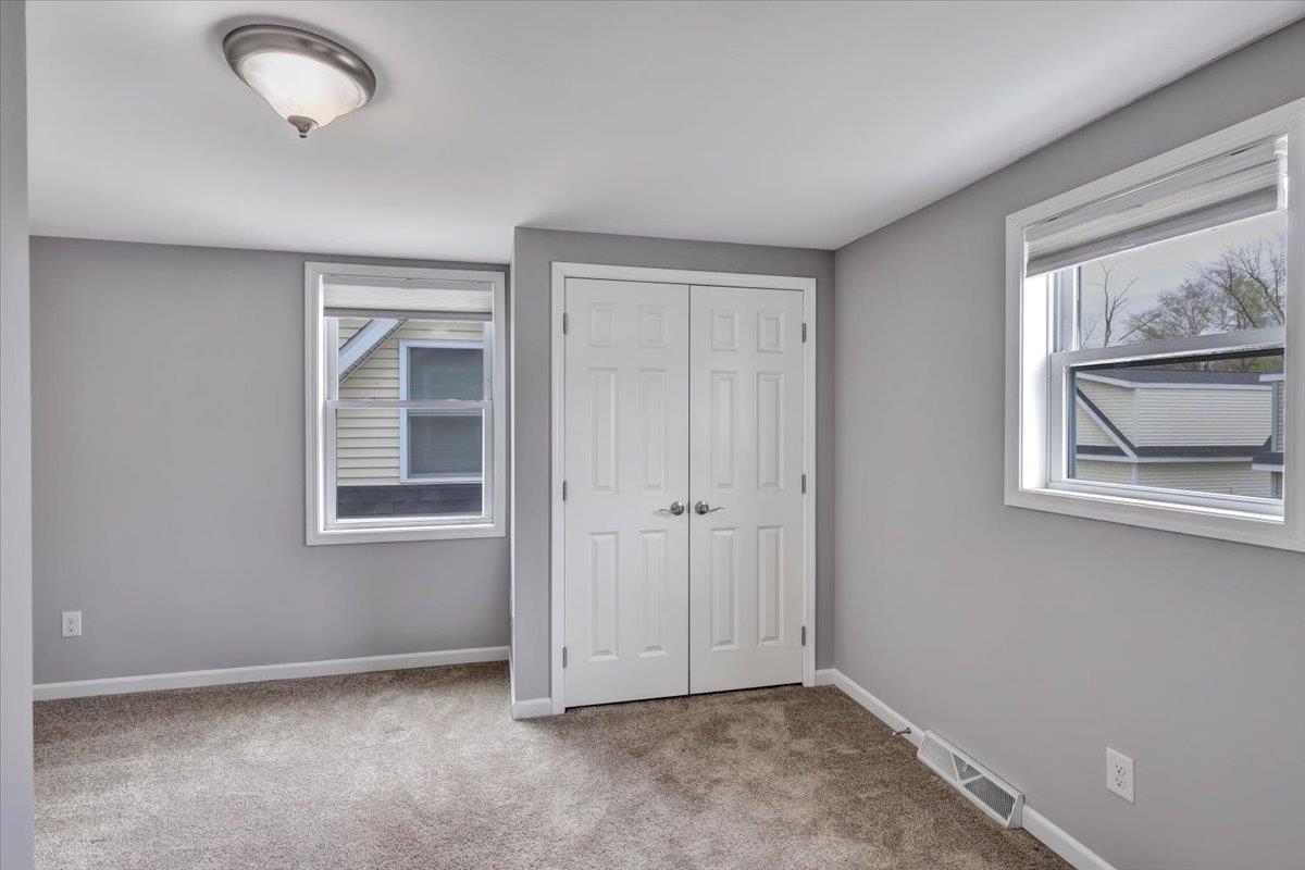 126 O'hear Court Property Photo 16