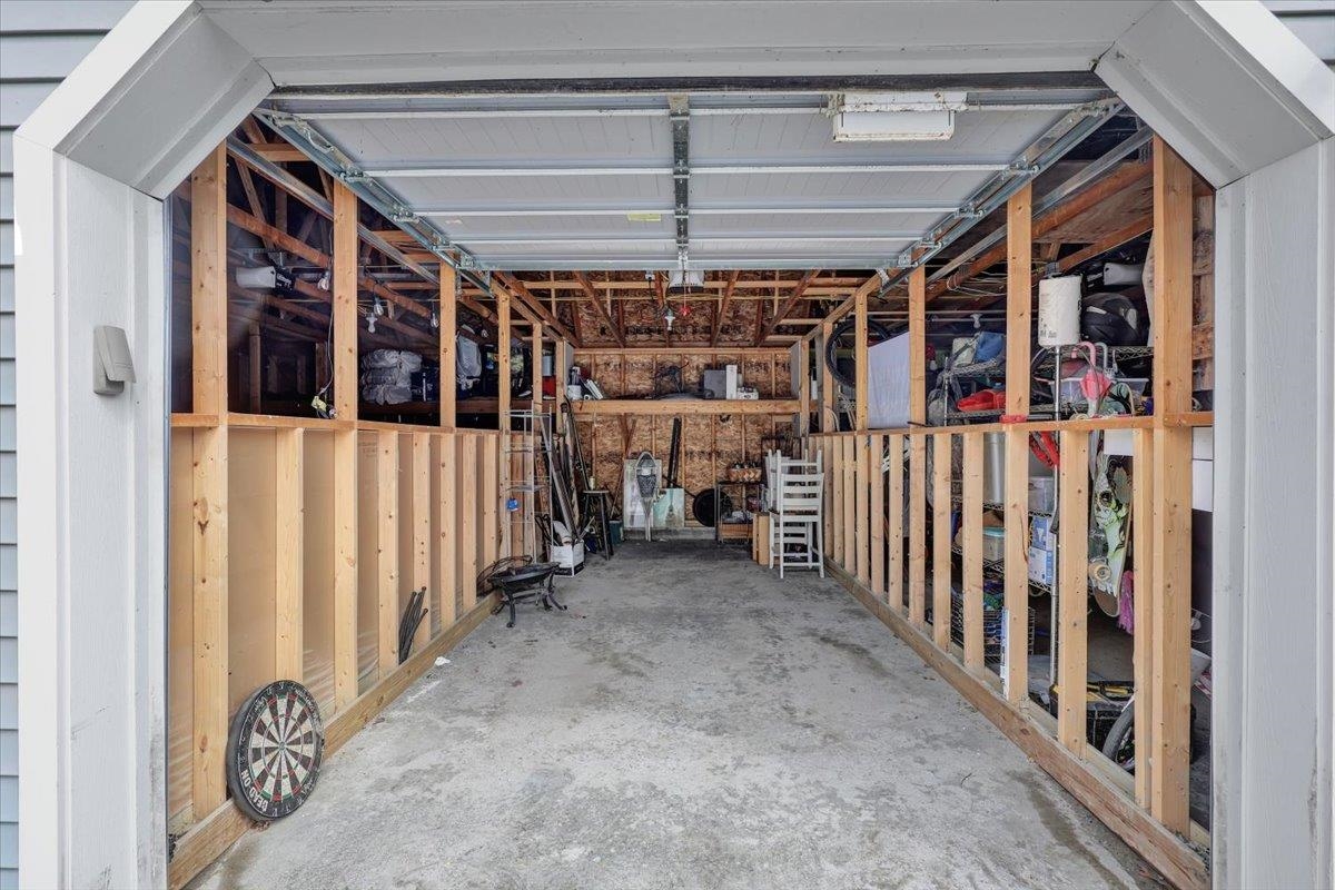 126 O'hear Court Property Photo 27