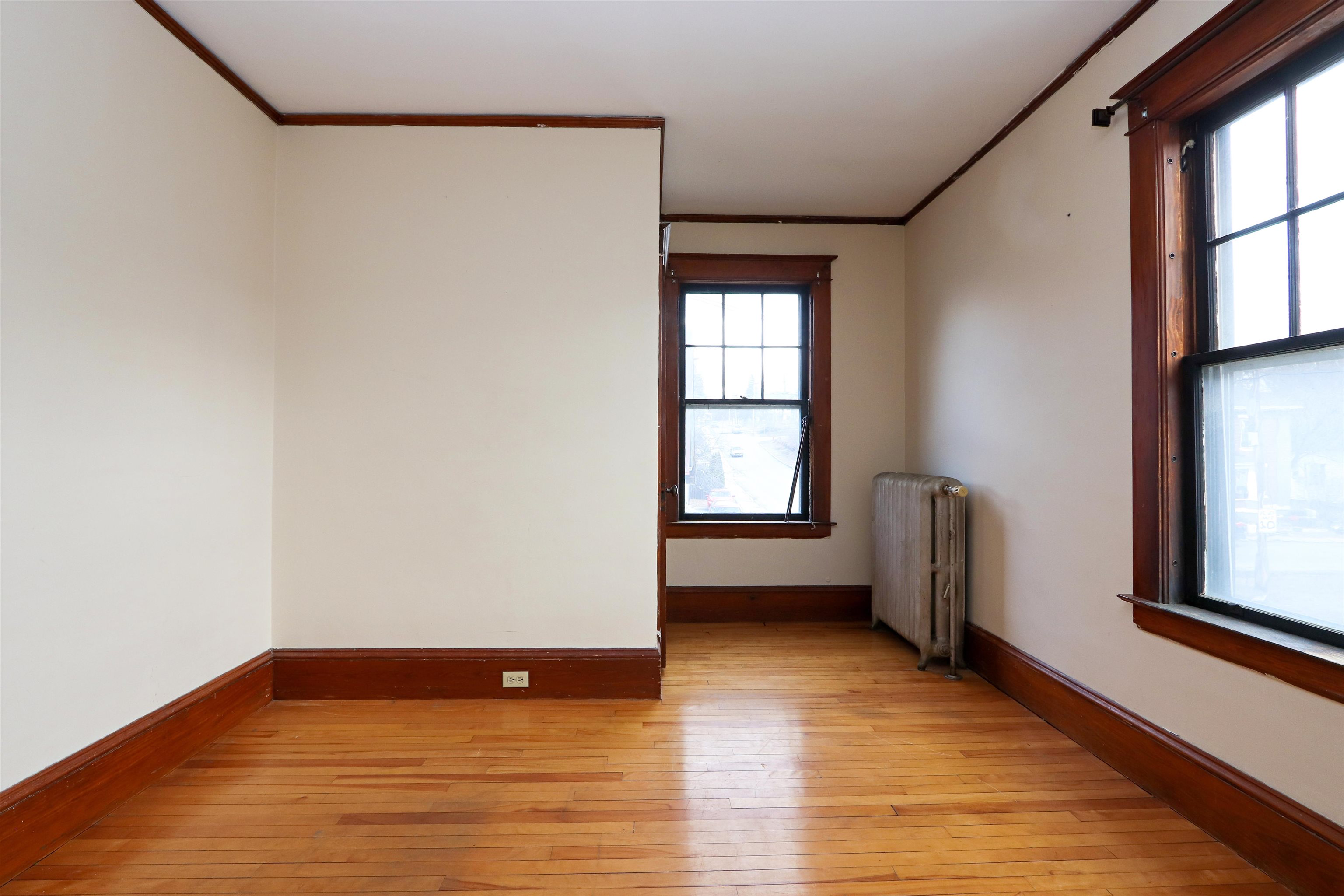 77 Concord Avenue Property Photo 11