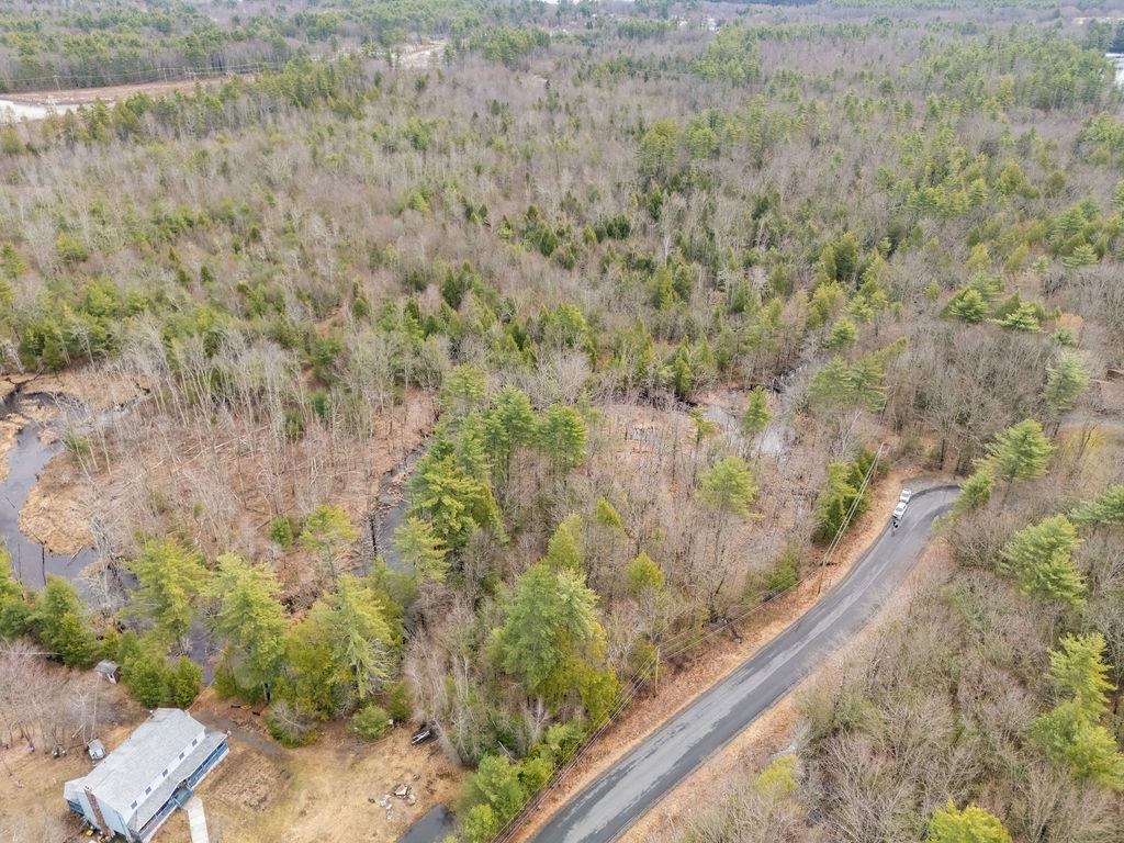 39 Colby Road Property Photo 4