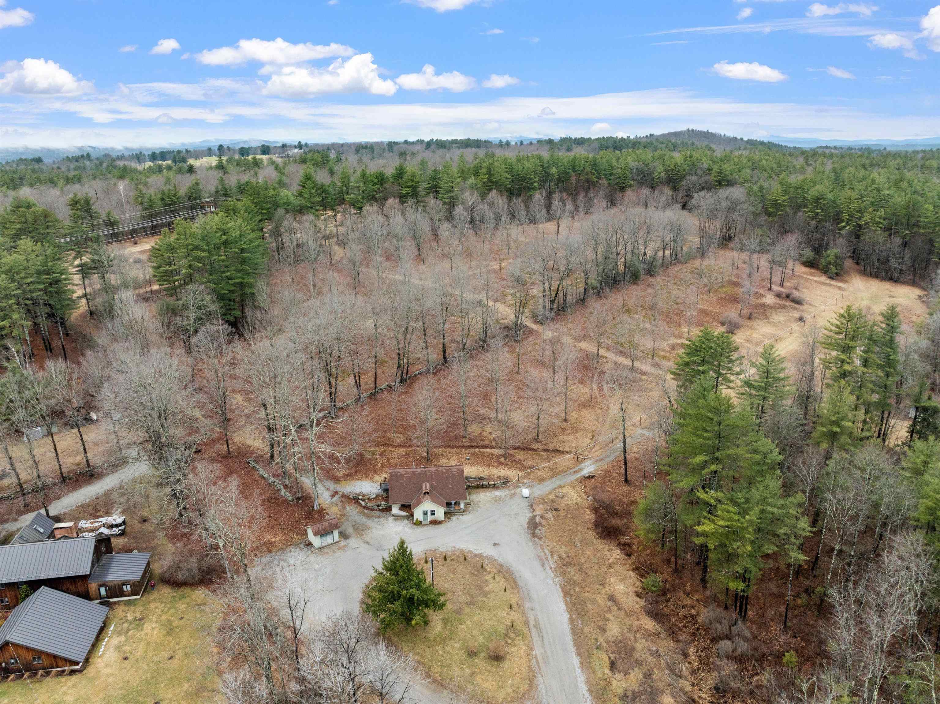 105 Oak Hill Road Property Photo 10