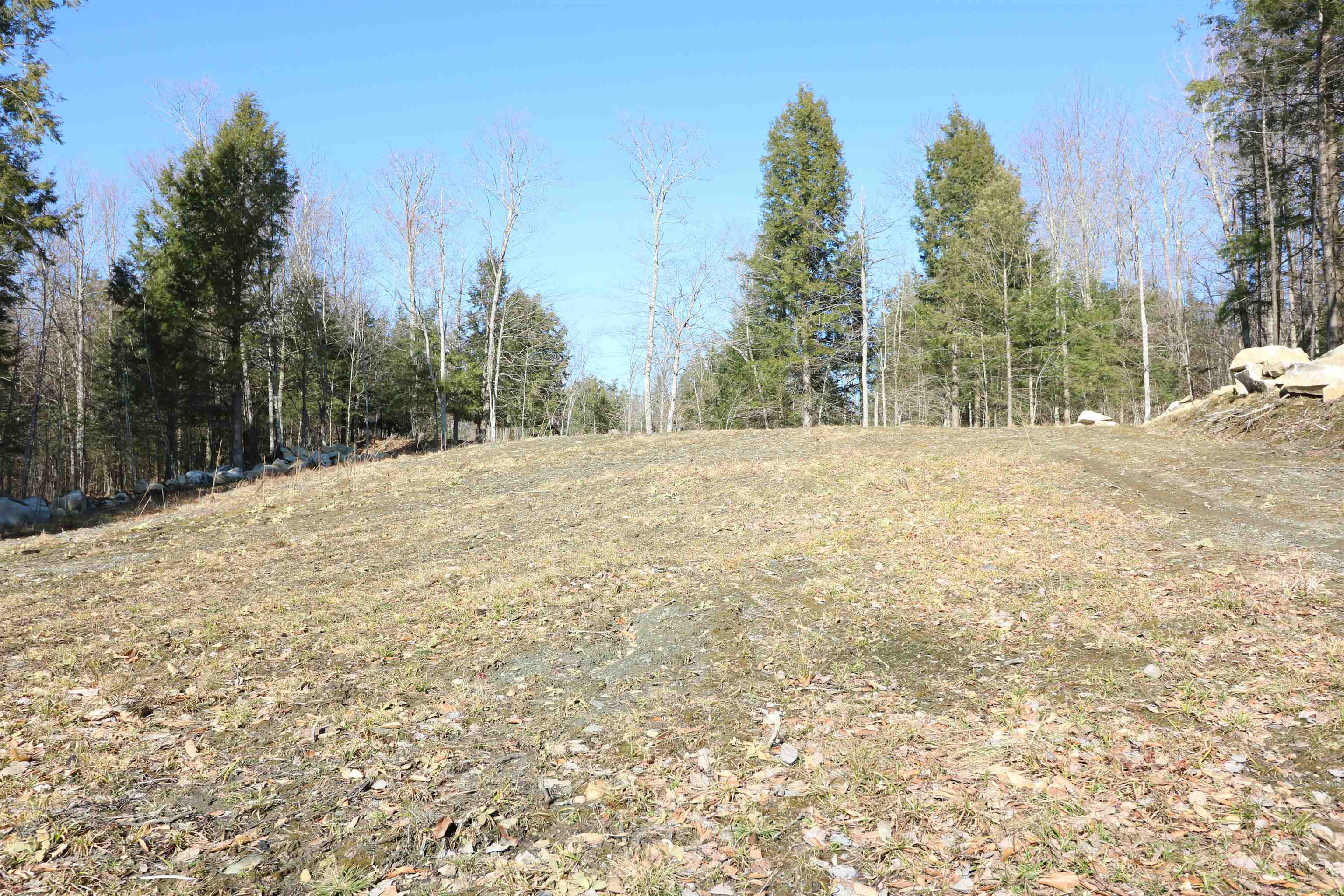 241 Middle Road Property Photo 2