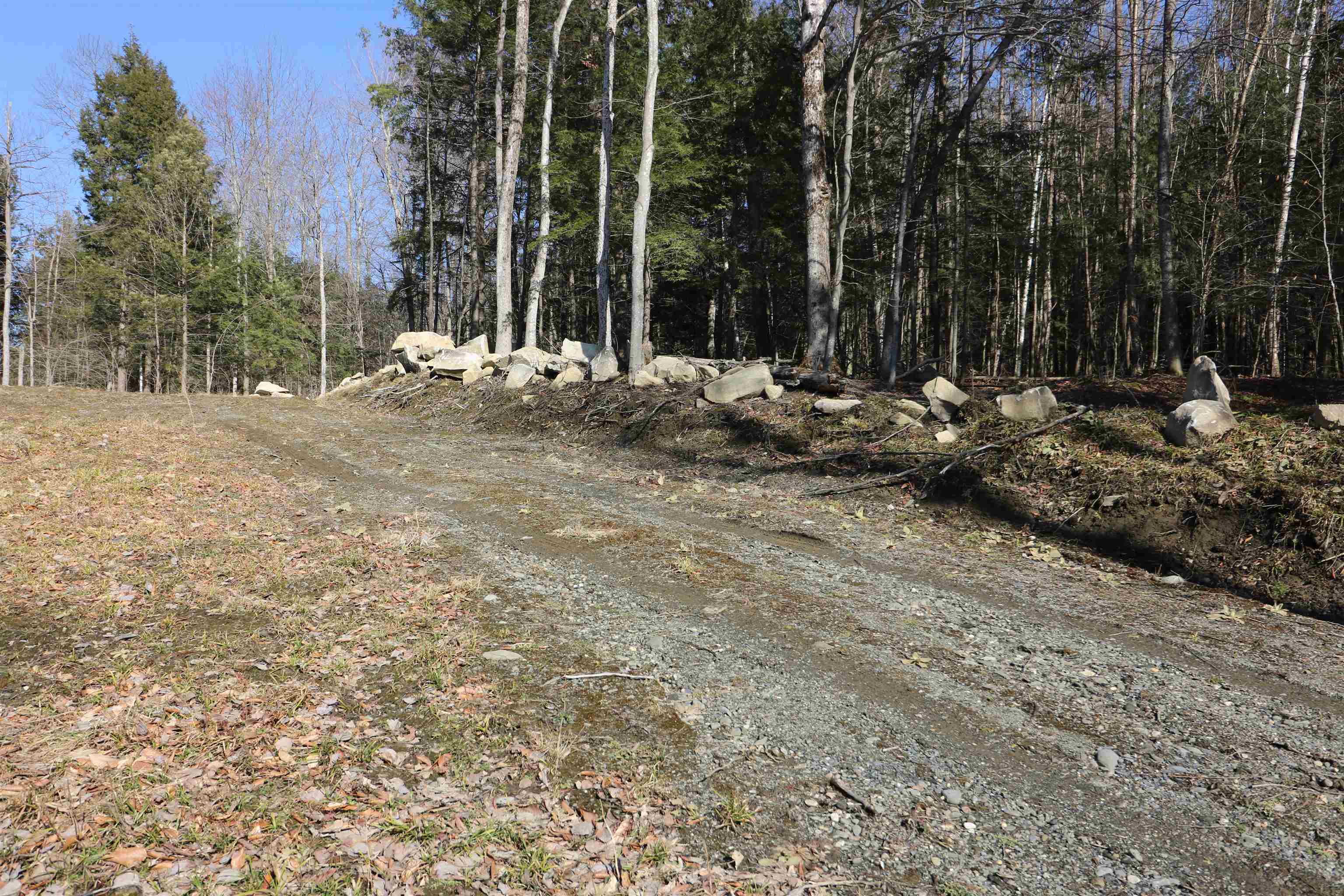 241 Middle Road Property Photo 4