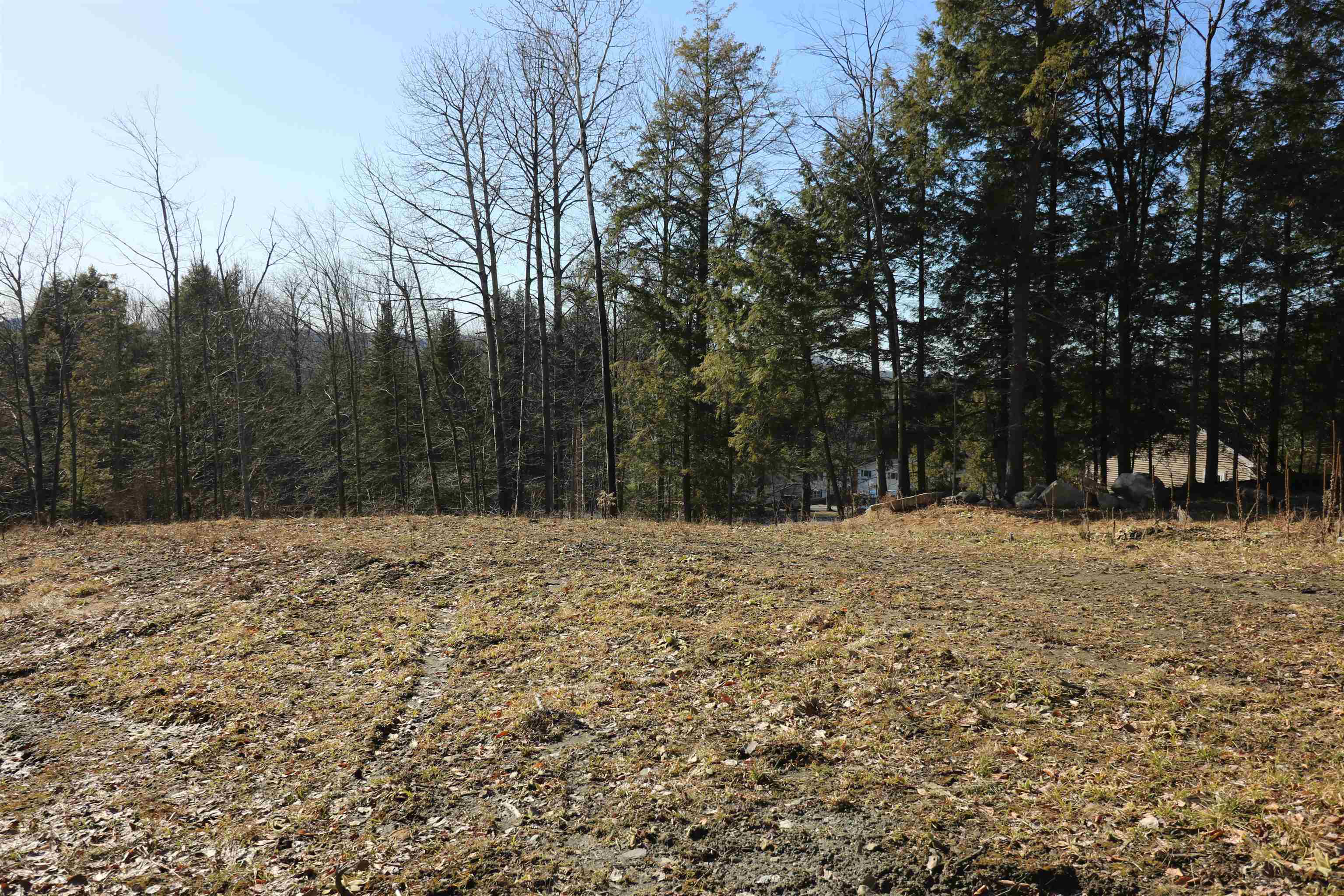 241 Middle Road Property Photo 5