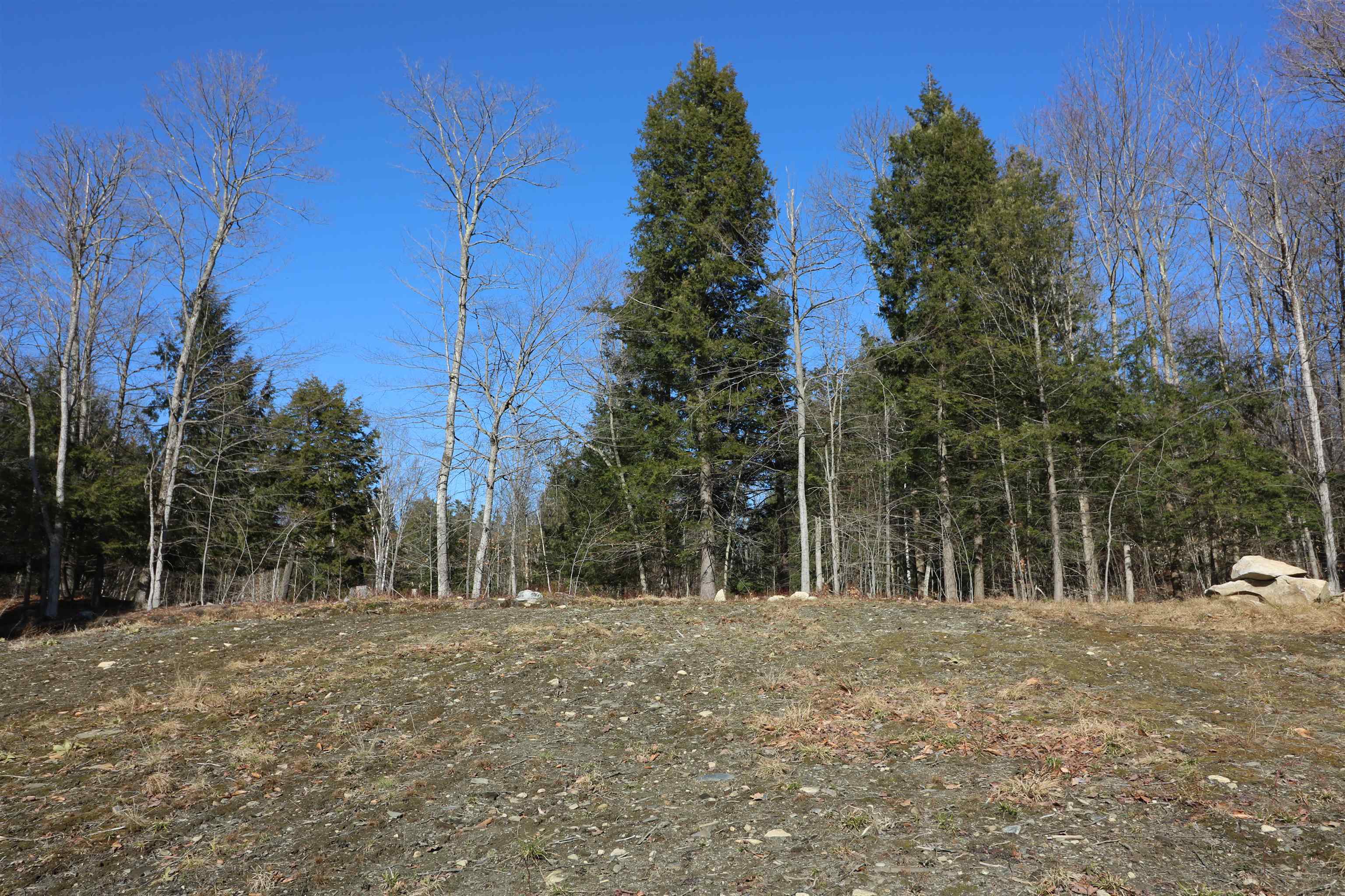 241 Middle Road Property Photo 6