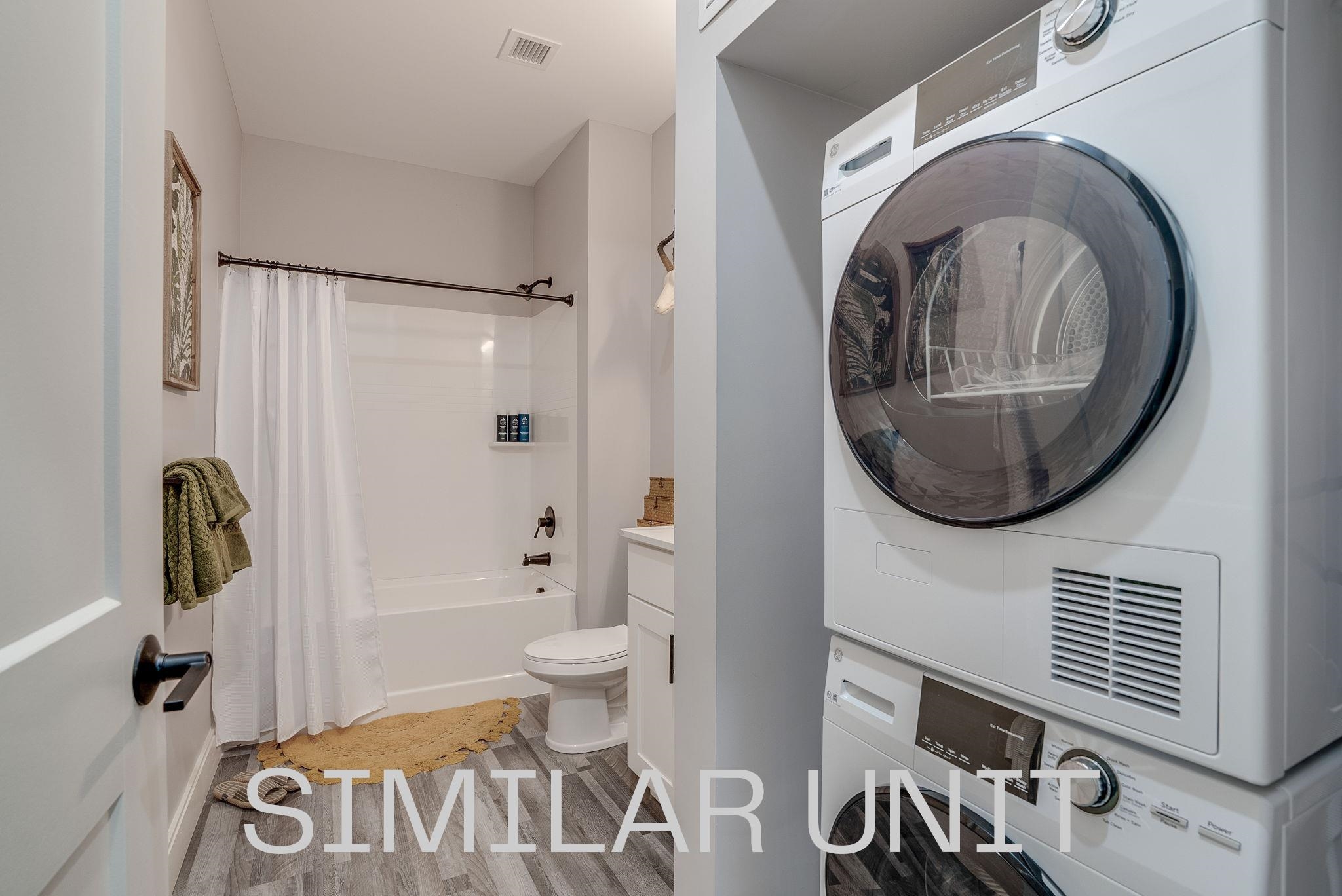 1230 Elm Street Property Photo 8