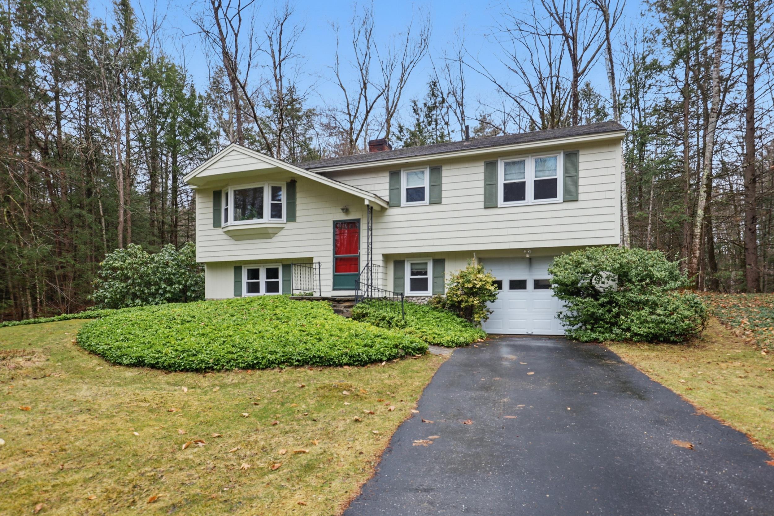 100 Stage Road Property Photo 1