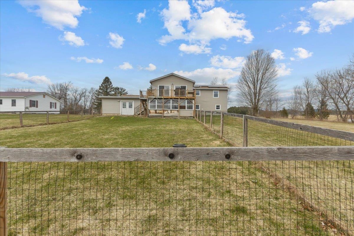 83 Fletcher Road Property Photo 5