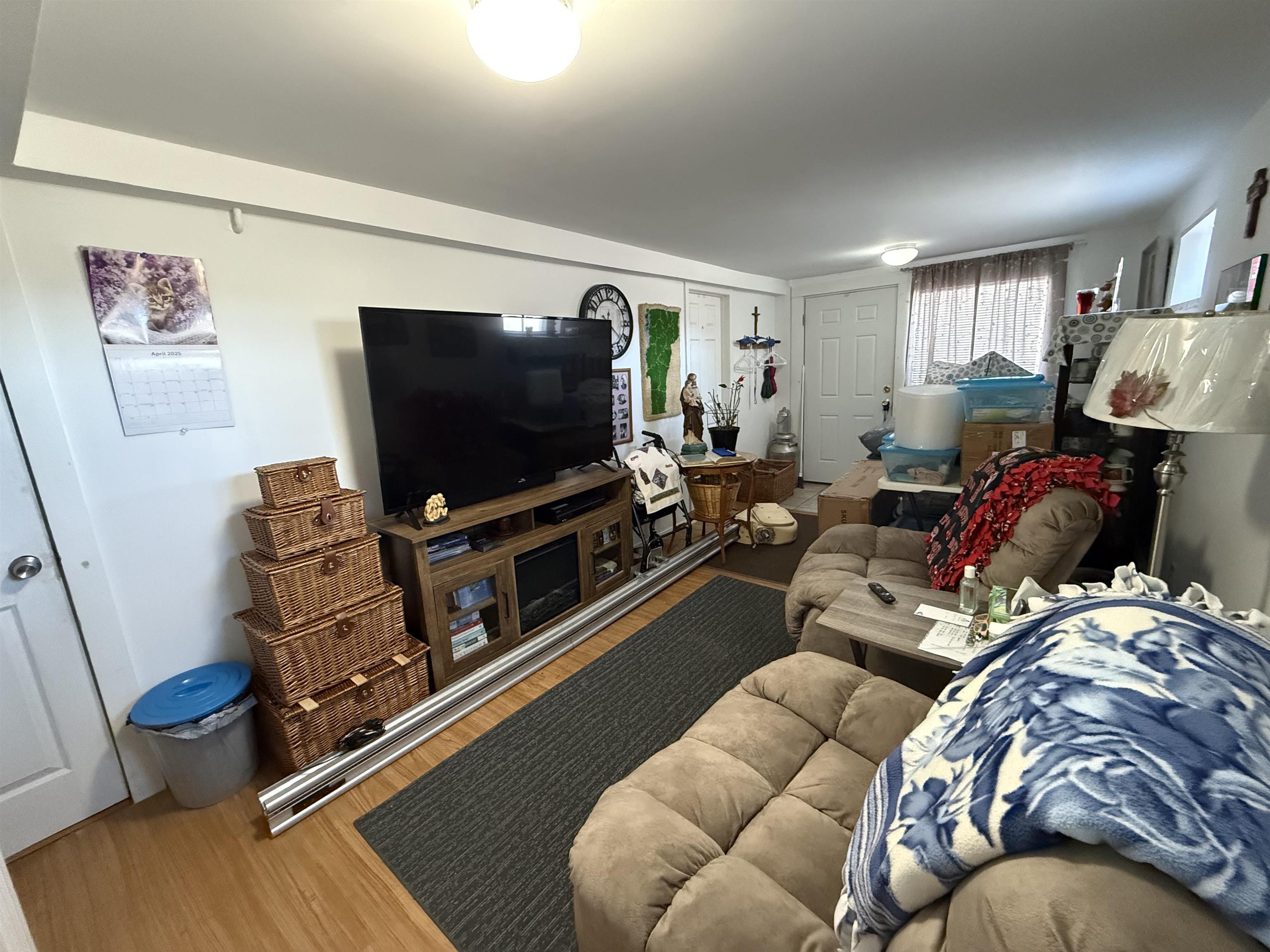 688 North Main Street Property Photo 11